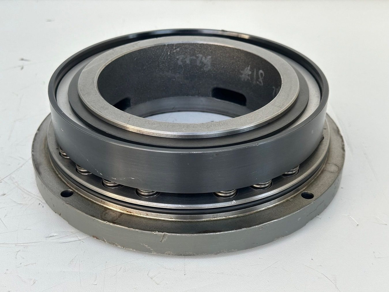 Liebherr Bremse ID-Nr.90009255. SAT250/278 - SAT250/287. A913 COMP, A914 COMP, A914, A916 COMP, A916, A918 COMP, A918, A920, A922 RAIL, A924 RAIL, LH18, LH22, LH24, LH26, R914 COMP, R914 RAIL, R914, - Motor okretanja za Bager gusjeničar: slika Liebherr Bremse ID-Nr.90009255. SAT250/278 - SAT250/287. A913 COMP, A914 COMP, A914, A916 COMP, A916, A918 COMP, A918, A920, A922 RAIL, A924 RAIL, LH18, LH22, LH24, LH26, R914 COMP, R914 RAIL, R914, - Motor okretanja za Bager gusjeničar Liebherr Bremse ID-Nr.90009255. SAT250/278 - SAT250/287. A913 COMP, A914 COMP, A914, A916 COMP, A916, A918 COMP, A918, A920, A922 RAIL, A924 RAIL, LH18, LH22, LH24, LH26, R914 COMP, R914 RAIL, R914, - Motor okretanja za Bager gusjeničar: slika Liebherr Bremse ID-Nr.90009255. SAT250/278 - SAT250/287. A913 COMP, A914 COMP, A914, A916 COMP, A916, A918 COMP, A918, A920, A922 RAIL, A924 RAIL, LH18, LH22, LH24, LH26, R914 COMP, R914 RAIL, R914, - Motor okretanja za Bager gusjeničar