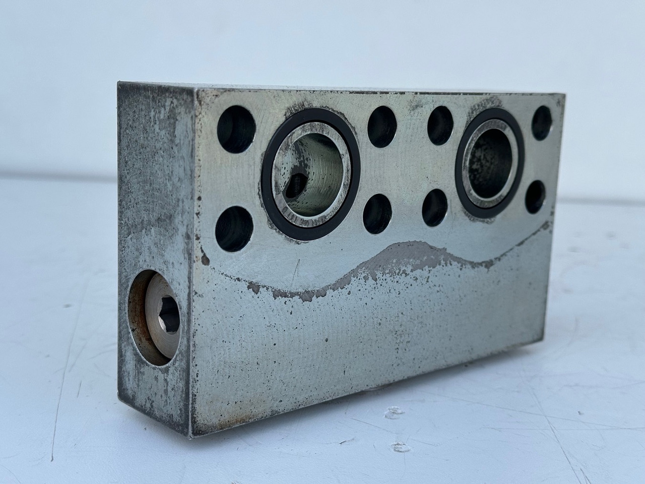 Liebherr Dämpfungsventil ID-Nr.10121777. P924 COMP, P926, R926, R916, R922, R924 COMP, R924, R926 COMP, R926, R930, R936, R946, R950 T, R960 T. #10121777.43199# - Motor okretanja za Građevinski strojevi: slika Liebherr Dämpfungsventil ID-Nr.10121777. P924 COMP, P926, R926, R916, R922, R924 COMP, R924, R926 COMP, R926, R930, R936, R946, R950 T, R960 T. #10121777.43199# - Motor okretanja za Građevinski strojevi Liebherr Dämpfungsventil ID-Nr.10121777. P924 COMP, P926, R926, R916, R922, R924 COMP, R924, R926 COMP, R926, R930, R936, R946, R950 T, R960 T. #10121777.43199# - Motor okretanja za Građevinski strojevi: slika Liebherr Dämpfungsventil ID-Nr.10121777. P924 COMP, P926, R926, R916, R922, R924 COMP, R924, R926 COMP, R926, R930, R936, R946, R950 T, R960 T. #10121777.43199# - Motor okretanja za Građevinski strojevi