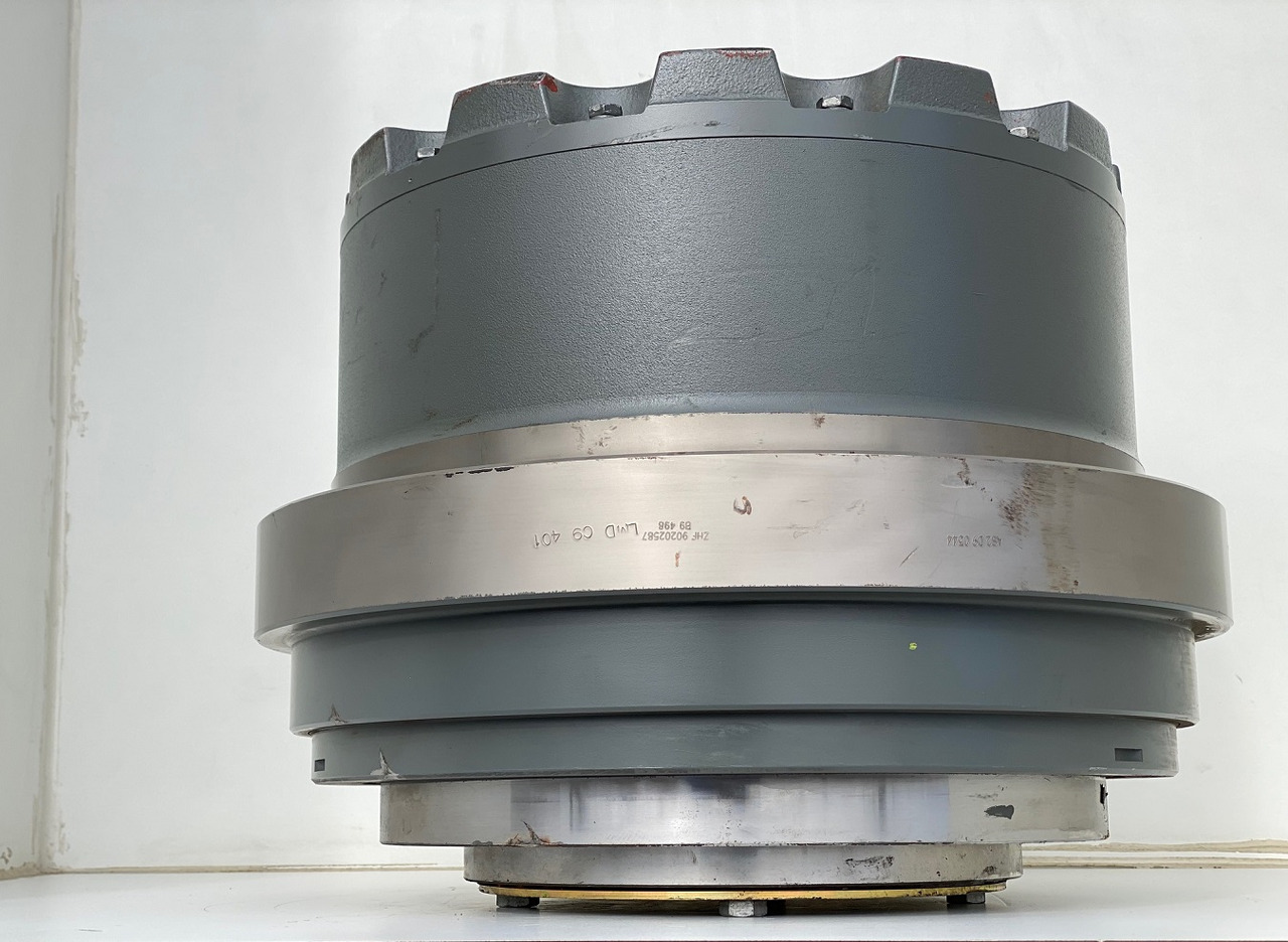 Liebherr Fahrantrieb FAT450P123, ID-Nr.90202516 - ID-Nr.90202517. LOS954, R940, R946, R950, R954, R956. #159-04# - Reduktor pogona za Bager gusjeničar: slika Liebherr Fahrantrieb FAT450P123, ID-Nr.90202516 - ID-Nr.90202517. LOS954, R940, R946, R950, R954, R956. #159-04# - Reduktor pogona za Bager gusjeničar Liebherr Fahrantrieb FAT450P123, ID-Nr.90202516 - ID-Nr.90202517. LOS954, R940, R946, R950, R954, R956. #159-04# - Reduktor pogona za Bager gusjeničar: slika Liebherr Fahrantrieb FAT450P123, ID-Nr.90202516 - ID-Nr.90202517. LOS954, R940, R946, R950, R954, R956. #159-04# - Reduktor pogona za Bager gusjeničar