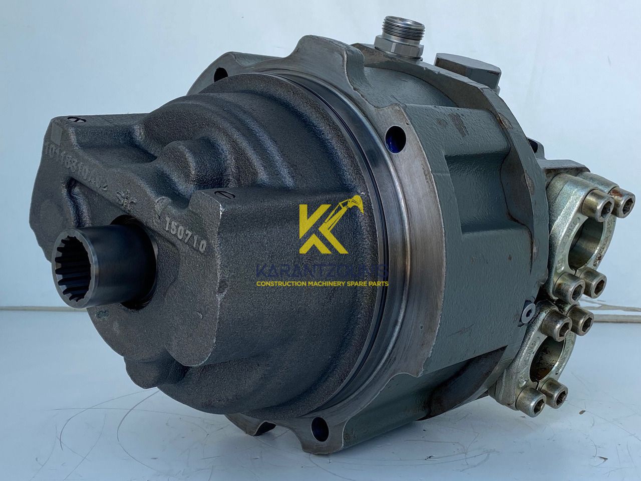 Liebherr Hydraulikeinbaumotor CMVE O 108. ID-Nr.10118562 - ID-Nr.10132610 - ID-Nr.10129048. LOS1916, LOS916, LOS926, R906, R916, R918, R920, R922, R924, R926COMP, R926, R936. #27979# - Hidraulični motor za Bager gusjeničar: slika Liebherr Hydraulikeinbaumotor CMVE O 108. ID-Nr.10118562 - ID-Nr.10132610 - ID-Nr.10129048. LOS1916, LOS916, LOS926, R906, R916, R918, R920, R922, R924, R926COMP, R926, R936. #27979# - Hidraulični motor za Bager gusjeničar Liebherr Hydraulikeinbaumotor CMVE O 108. ID-Nr.10118562 - ID-Nr.10132610 - ID-Nr.10129048. LOS1916, LOS916, LOS926, R906, R916, R918, R920, R922, R924, R926COMP, R926, R936. #27979# - Hidraulični motor za Bager gusjeničar: slika Liebherr Hydraulikeinbaumotor CMVE O 108. ID-Nr.10118562 - ID-Nr.10132610 - ID-Nr.10129048. LOS1916, LOS916, LOS926, R906, R916, R918, R920, R922, R924, R926COMP, R926, R936. #27979# - Hidraulični motor za Bager gusjeničar