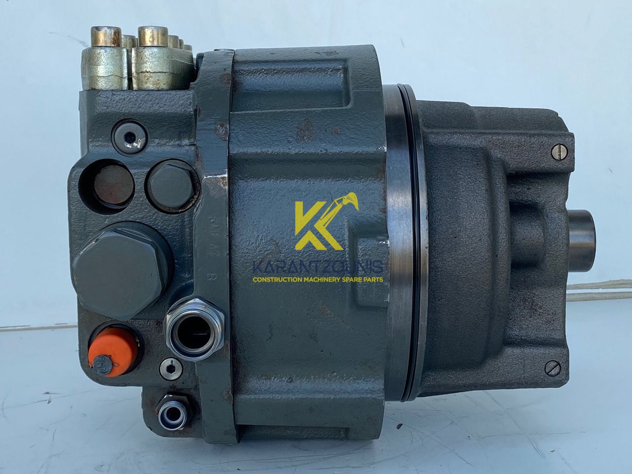 Liebherr Hydraulikeinbaumotor CMVE O 108. ID-Nr.10118562 - ID-Nr.10132610 - ID-Nr.10129048. LOS1916, LOS916, LOS926, R906, R916, R918, R920, R922, R924, R926COMP, R926, R936. #27979# - Hidraulični motor za Bager gusjeničar: slika Liebherr Hydraulikeinbaumotor CMVE O 108. ID-Nr.10118562 - ID-Nr.10132610 - ID-Nr.10129048. LOS1916, LOS916, LOS926, R906, R916, R918, R920, R922, R924, R926COMP, R926, R936. #27979# - Hidraulični motor za Bager gusjeničar Liebherr Hydraulikeinbaumotor CMVE O 108. ID-Nr.10118562 - ID-Nr.10132610 - ID-Nr.10129048. LOS1916, LOS916, LOS926, R906, R916, R918, R920, R922, R924, R926COMP, R926, R936. #27979# - Hidraulični motor za Bager gusjeničar: slika Liebherr Hydraulikeinbaumotor CMVE O 108. ID-Nr.10118562 - ID-Nr.10132610 - ID-Nr.10129048. LOS1916, LOS916, LOS926, R906, R916, R918, R920, R922, R924, R926COMP, R926, R936. #27979# - Hidraulični motor za Bager gusjeničar