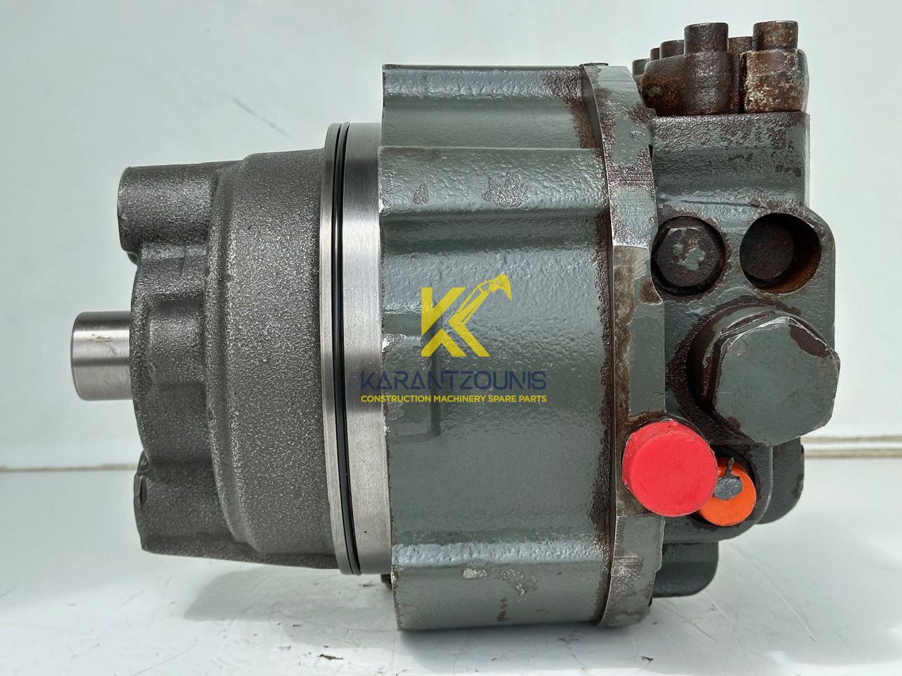 Liebherr Hydraulikeinbaumotor CMVE O 108. ID-Nr.10118562 - ID-Nr.10132610 - ID-Nr.10129048. LOS1916, LOS916, LOS926, R906, R916, R918, R920, R922, R924, R926COMP, R926, R936. #28314# - Hidraulični motor za Građevinski strojevi: slika Liebherr Hydraulikeinbaumotor CMVE O 108. ID-Nr.10118562 - ID-Nr.10132610 - ID-Nr.10129048. LOS1916, LOS916, LOS926, R906, R916, R918, R920, R922, R924, R926COMP, R926, R936. #28314# - Hidraulični motor za Građevinski strojevi Liebherr Hydraulikeinbaumotor CMVE O 108. ID-Nr.10118562 - ID-Nr.10132610 - ID-Nr.10129048. LOS1916, LOS916, LOS926, R906, R916, R918, R920, R922, R924, R926COMP, R926, R936. #28314# - Hidraulični motor za Građevinski strojevi: slika Liebherr Hydraulikeinbaumotor CMVE O 108. ID-Nr.10118562 - ID-Nr.10132610 - ID-Nr.10129048. LOS1916, LOS916, LOS926, R906, R916, R918, R920, R922, R924, R926COMP, R926, R936. #28314# - Hidraulični motor za Građevinski strojevi