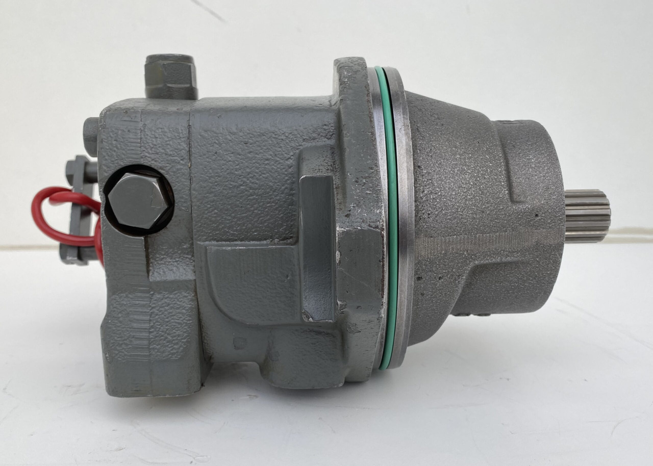 Liebherr Hydraulikeinbaumotor FMF045, ID-Nr.10132702. A924,LH30C,LH30M,LH35M,LH35MT,LH40C,LH40CP,LH40M,LH40MP,LH50CHR,LH50M,LH50MHR,LH50MT. #07110# - Hidraulični motor za Bager na kotačima: slika Liebherr Hydraulikeinbaumotor FMF045, ID-Nr.10132702. A924,LH30C,LH30M,LH35M,LH35MT,LH40C,LH40CP,LH40M,LH40MP,LH50CHR,LH50M,LH50MHR,LH50MT. #07110# - Hidraulični motor za Bager na kotačima Liebherr Hydraulikeinbaumotor FMF045, ID-Nr.10132702. A924,LH30C,LH30M,LH35M,LH35MT,LH40C,LH40CP,LH40M,LH40MP,LH50CHR,LH50M,LH50MHR,LH50MT. #07110# - Hidraulični motor za Bager na kotačima: slika Liebherr Hydraulikeinbaumotor FMF045, ID-Nr.10132702. A924,LH30C,LH30M,LH35M,LH35MT,LH40C,LH40CP,LH40M,LH40MP,LH50CHR,LH50M,LH50MHR,LH50MT. #07110# - Hidraulični motor za Bager na kotačima