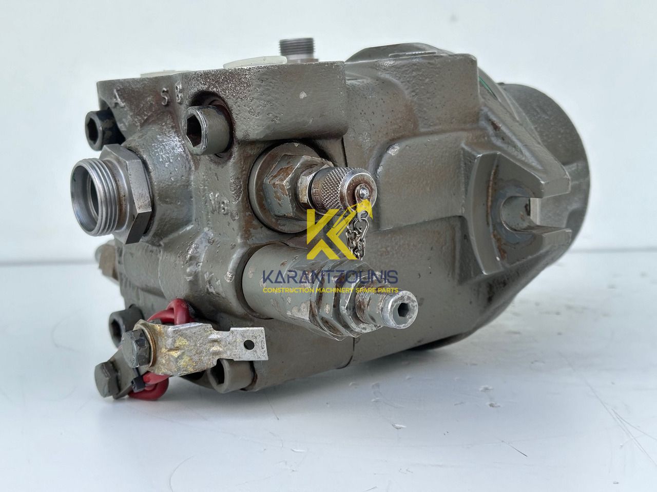 Liebherr Hydraulikeinbaumotor Typ:FMF058, ID-Nr.10122576 - ID-Nr.10145827 - ID-Nr.11371069. LOS1906, P924 COMP , R906, R906 PROTO, R916, R922, R924, R924 COMP, R926 COMP, R926 K LC. #11371069.08604# - Hidraulični motor za Bager gusjeničar: slika Liebherr Hydraulikeinbaumotor Typ:FMF058, ID-Nr.10122576 - ID-Nr.10145827 - ID-Nr.11371069. LOS1906, P924 COMP , R906, R906 PROTO, R916, R922, R924, R924 COMP, R926 COMP, R926 K LC. #11371069.08604# - Hidraulični motor za Bager gusjeničar Liebherr Hydraulikeinbaumotor Typ:FMF058, ID-Nr.10122576 - ID-Nr.10145827 - ID-Nr.11371069. LOS1906, P924 COMP , R906, R906 PROTO, R916, R922, R924, R924 COMP, R926 COMP, R926 K LC. #11371069.08604# - Hidraulični motor za Bager gusjeničar: slika Liebherr Hydraulikeinbaumotor Typ:FMF058, ID-Nr.10122576 - ID-Nr.10145827 - ID-Nr.11371069. LOS1906, P924 COMP , R906, R906 PROTO, R916, R922, R924, R924 COMP, R926 COMP, R926 K LC. #11371069.08604# - Hidraulični motor za Bager gusjeničar