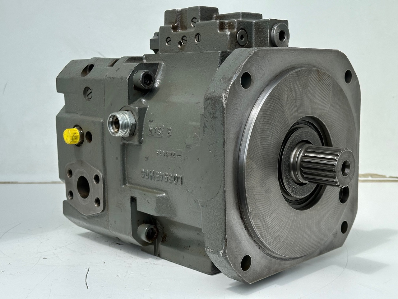 Liebherr Hydraulikverstellpumpe Typ:DPV O 165. ID-Nr.10120060 - ID-Nr.10144915. LH120 C-1103, LH120 CG-1103, LH120 M-1102. #10144915.13342# - Hidraulična pumpa za Bager na kotačima: slika Liebherr Hydraulikverstellpumpe Typ:DPV O 165. ID-Nr.10120060 - ID-Nr.10144915. LH120 C-1103, LH120 CG-1103, LH120 M-1102. #10144915.13342# - Hidraulična pumpa za Bager na kotačima Liebherr Hydraulikverstellpumpe Typ:DPV O 165. ID-Nr.10120060 - ID-Nr.10144915. LH120 C-1103, LH120 CG-1103, LH120 M-1102. #10144915.13342# - Hidraulična pumpa za Bager na kotačima: slika Liebherr Hydraulikverstellpumpe Typ:DPV O 165. ID-Nr.10120060 - ID-Nr.10144915. LH120 C-1103, LH120 CG-1103, LH120 M-1102. #10144915.13342# - Hidraulična pumpa za Bager na kotačima