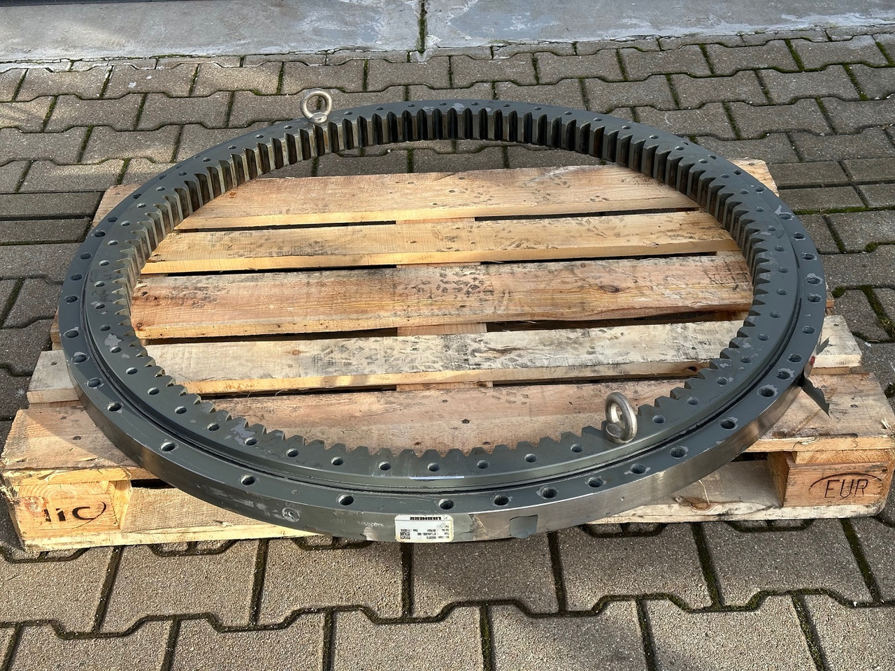 Liebherr Kugeldrehverbindung Typ:KUD34VJ005-000. ID-Nr.90020576. R914 COMP-1194. #10654# - Okretni prsten za Bager gusjeničar: slika Liebherr Kugeldrehverbindung Typ:KUD34VJ005-000. ID-Nr.90020576. R914 COMP-1194. #10654# - Okretni prsten za Bager gusjeničar Liebherr Kugeldrehverbindung Typ:KUD34VJ005-000. ID-Nr.90020576. R914 COMP-1194. #10654# - Okretni prsten za Bager gusjeničar: slika Liebherr Kugeldrehverbindung Typ:KUD34VJ005-000. ID-Nr.90020576. R914 COMP-1194. #10654# - Okretni prsten za Bager gusjeničar