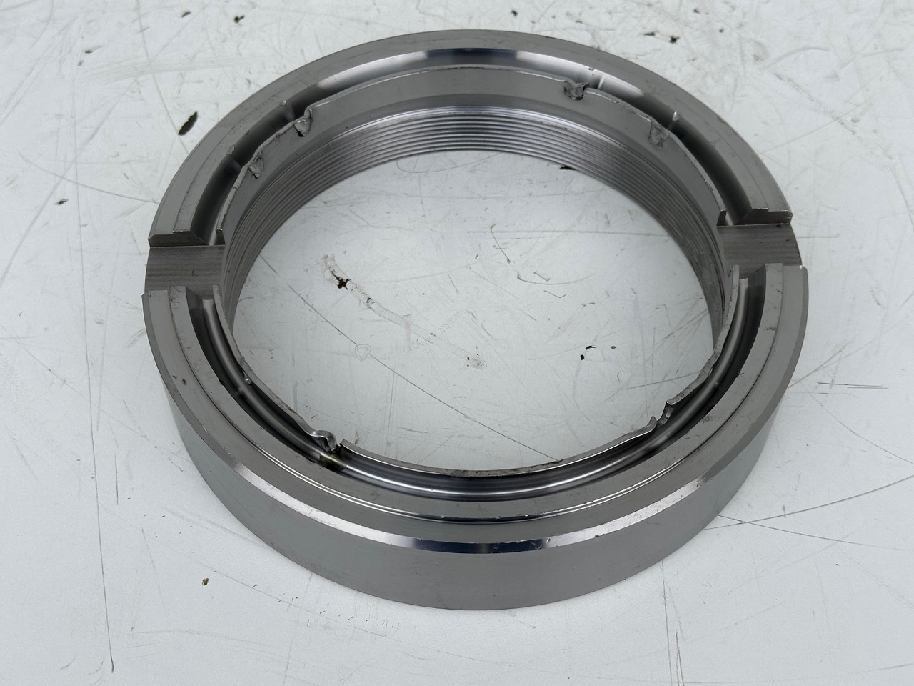 Liebherr Nutmutter ID-Nr.9443117 - ID-Nr.944311703. LH110,A974,LOS974,P974,P976,R974,R976,R980,P994,P995,R944,R995. #944311703.27.12.01# - Mjenjač za Građevinski strojevi: slika Liebherr Nutmutter ID-Nr.9443117 - ID-Nr.944311703. LH110,A974,LOS974,P974,P976,R974,R976,R980,P994,P995,R944,R995. #944311703.27.12.01# - Mjenjač za Građevinski strojevi Liebherr Nutmutter ID-Nr.9443117 - ID-Nr.944311703. LH110,A974,LOS974,P974,P976,R974,R976,R980,P994,P995,R944,R995. #944311703.27.12.01# - Mjenjač za Građevinski strojevi: slika Liebherr Nutmutter ID-Nr.9443117 - ID-Nr.944311703. LH110,A974,LOS974,P974,P976,R974,R976,R980,P994,P995,R944,R995. #944311703.27.12.01# - Mjenjač za Građevinski strojevi