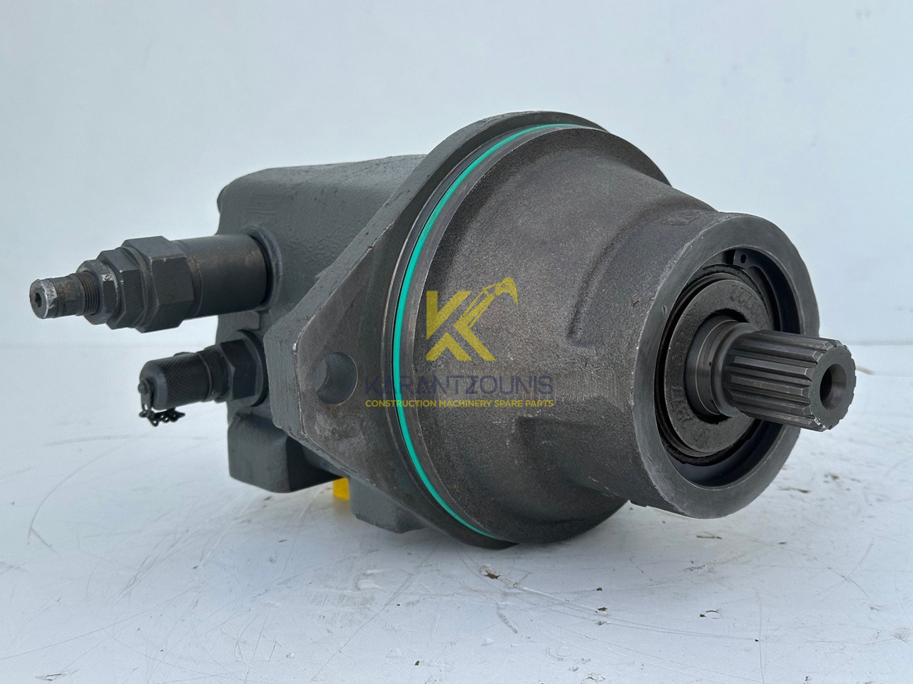 Liebherr Original Hydraulikeinbaumotor Typ:FMF045. ID-Nr.12464216. R914 RAIL, R914 COMP, R914 K-S, R914 K-STD, R918, R918LC, R918NLC, R918 XLC, R920 K-LC, R920 K-NLC. #12464216.25879# - Motor okretanja za Građevinski strojevi: slika Liebherr Original Hydraulikeinbaumotor Typ:FMF045. ID-Nr.12464216. R914 RAIL, R914 COMP, R914 K-S, R914 K-STD, R918, R918LC, R918NLC, R918 XLC, R920 K-LC, R920 K-NLC. #12464216.25879# - Motor okretanja za Građevinski strojevi Liebherr Original Hydraulikeinbaumotor Typ:FMF045. ID-Nr.12464216. R914 RAIL, R914 COMP, R914 K-S, R914 K-STD, R918, R918LC, R918NLC, R918 XLC, R920 K-LC, R920 K-NLC. #12464216.25879# - Motor okretanja za Građevinski strojevi: slika Liebherr Original Hydraulikeinbaumotor Typ:FMF045. ID-Nr.12464216. R914 RAIL, R914 COMP, R914 K-S, R914 K-STD, R918, R918LC, R918NLC, R918 XLC, R920 K-LC, R920 K-NLC. #12464216.25879# - Motor okretanja za Građevinski strojevi