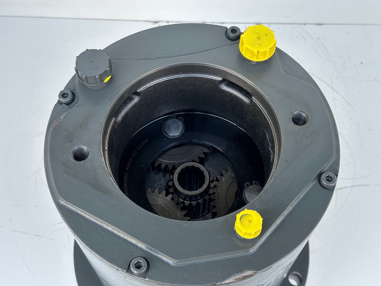 Liebherr Original Schwenkantrieb SAT250/278. ID-Nr.90017772-ID-Nr.90017774-ID-Nr.90209641. A913COMP,A914,A914COMP,A916,A918,A920,A922RAIL,A924RAIL,LH22,LH24,LH26,LH26,R914,R918,R920. #90209641.20308# - Motor okretanja za Građevinski strojevi: slika Liebherr Original Schwenkantrieb SAT250/278. ID-Nr.90017772-ID-Nr.90017774-ID-Nr.90209641. A913COMP,A914,A914COMP,A916,A918,A920,A922RAIL,A924RAIL,LH22,LH24,LH26,LH26,R914,R918,R920. #90209641.20308# - Motor okretanja za Građevinski strojevi Liebherr Original Schwenkantrieb SAT250/278. ID-Nr.90017772-ID-Nr.90017774-ID-Nr.90209641. A913COMP,A914,A914COMP,A916,A918,A920,A922RAIL,A924RAIL,LH22,LH24,LH26,LH26,R914,R918,R920. #90209641.20308# - Motor okretanja za Građevinski strojevi: slika Liebherr Original Schwenkantrieb SAT250/278. ID-Nr.90017772-ID-Nr.90017774-ID-Nr.90209641. A913COMP,A914,A914COMP,A916,A918,A920,A922RAIL,A924RAIL,LH22,LH24,LH26,LH26,R914,R918,R920. #90209641.20308# - Motor okretanja za Građevinski strojevi