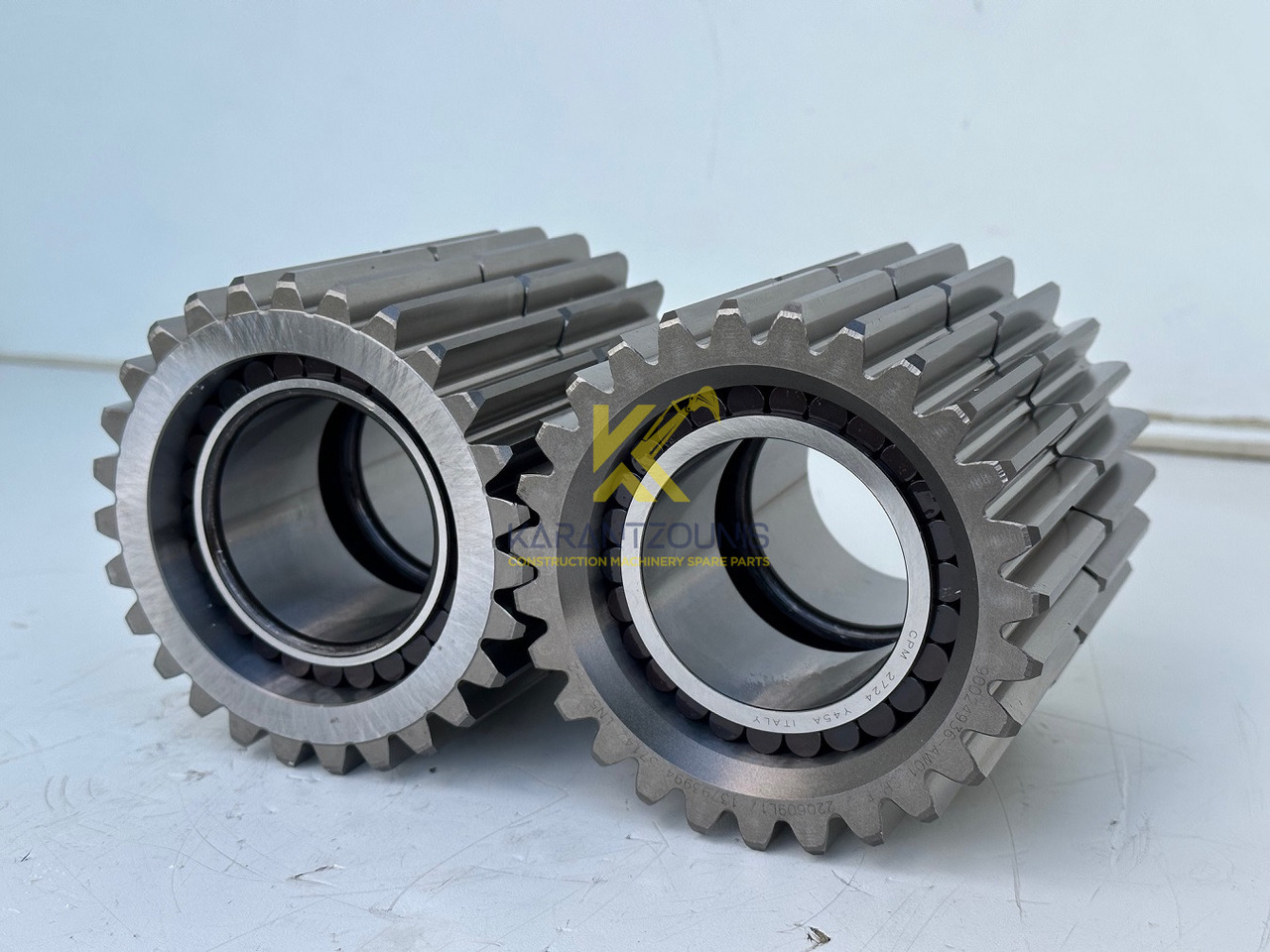 Liebherr Planetenrad ID-Nr.90024935. FAT400P112 - FAT400P130 - FAT400P139. R926, R928, R930, R934, R936, R938. #90024935.28.06# - Reduktor pogona za Građevinski strojevi: slika Liebherr Planetenrad ID-Nr.90024935. FAT400P112 - FAT400P130 - FAT400P139. R926, R928, R930, R934, R936, R938. #90024935.28.06# - Reduktor pogona za Građevinski strojevi Liebherr Planetenrad ID-Nr.90024935. FAT400P112 - FAT400P130 - FAT400P139. R926, R928, R930, R934, R936, R938. #90024935.28.06# - Reduktor pogona za Građevinski strojevi: slika Liebherr Planetenrad ID-Nr.90024935. FAT400P112 - FAT400P130 - FAT400P139. R926, R928, R930, R934, R936, R938. #90024935.28.06# - Reduktor pogona za Građevinski strojevi