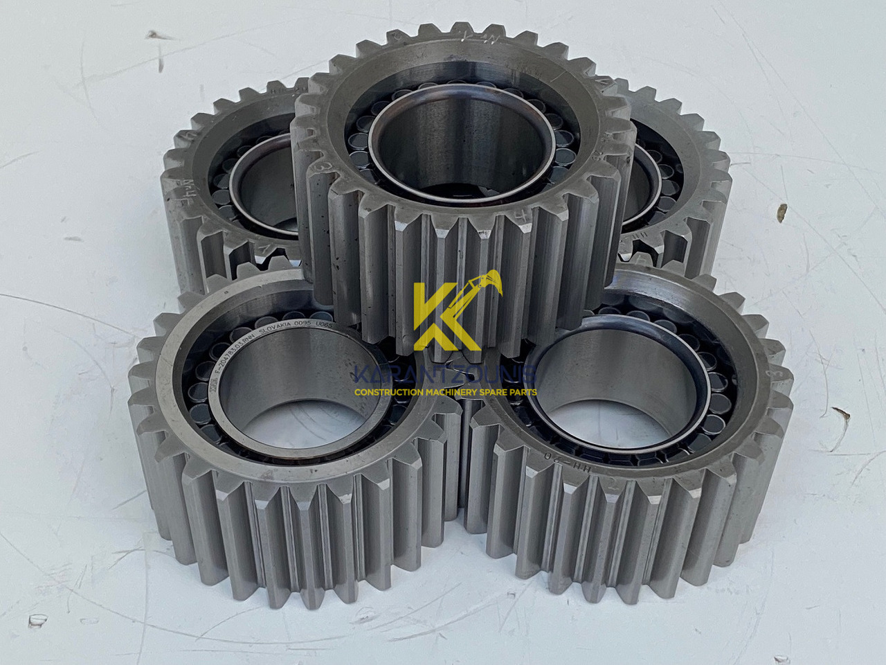 Liebherr Planetenrad ID-Nr.90205840. FAT350P126 - FAT350P138. R920 - R922 - R924 - R925 - R926 - R930 T. #PL24.02.2# - Reduktor pogona za Građevinski strojevi: slika Liebherr Planetenrad ID-Nr.90205840. FAT350P126 - FAT350P138. R920 - R922 - R924 - R925 - R926 - R930 T. #PL24.02.2# - Reduktor pogona za Građevinski strojevi Liebherr Planetenrad ID-Nr.90205840. FAT350P126 - FAT350P138. R920 - R922 - R924 - R925 - R926 - R930 T. #PL24.02.2# - Reduktor pogona za Građevinski strojevi: slika Liebherr Planetenrad ID-Nr.90205840. FAT350P126 - FAT350P138. R920 - R922 - R924 - R925 - R926 - R930 T. #PL24.02.2# - Reduktor pogona za Građevinski strojevi