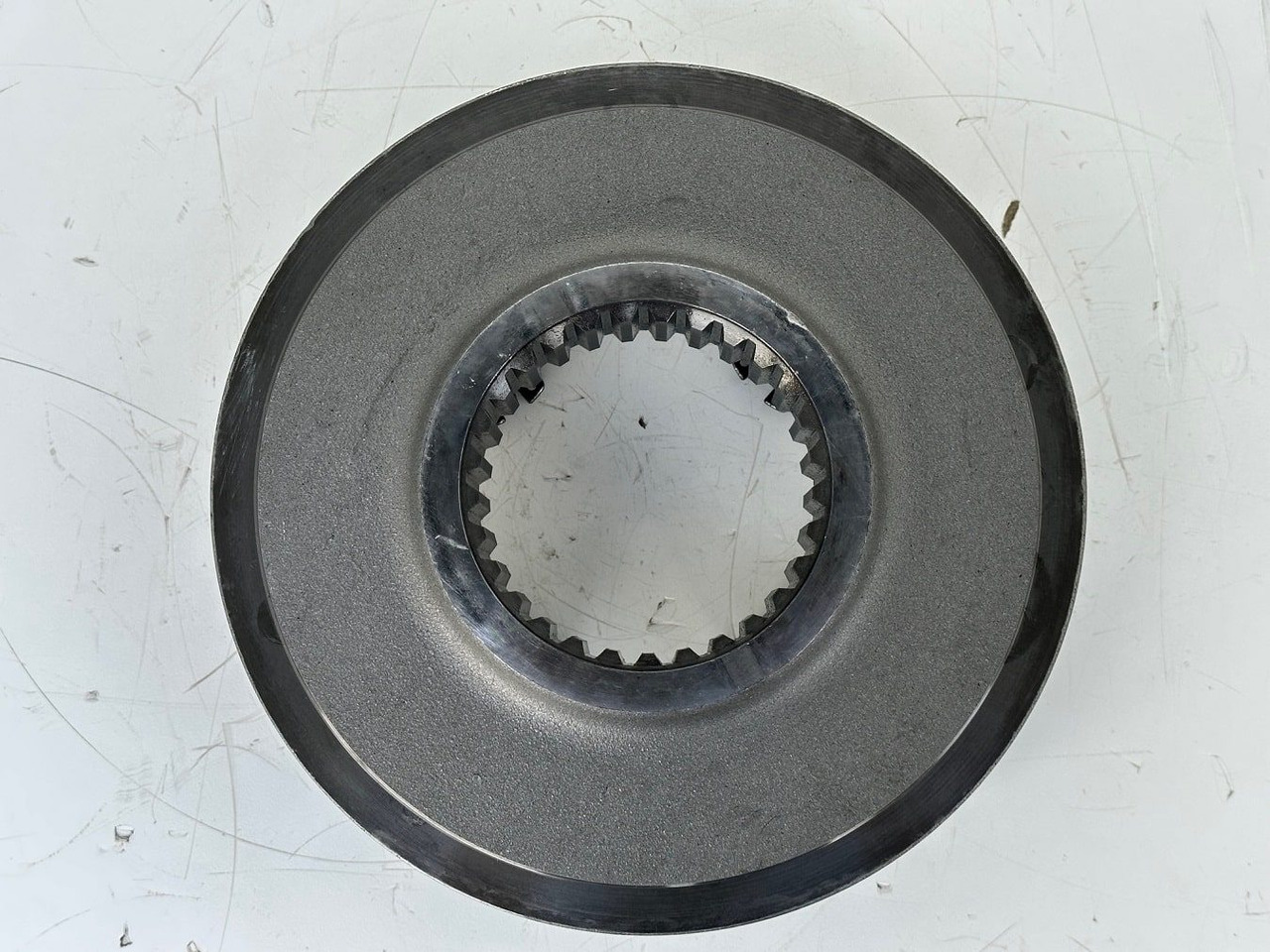 Liebherr Planetenträger ID-Nr.944306303 - ID-Nr.9443063. A924, A934, LH30, LH35, R906, R916, R922, R924, R926, R932, R934, R944. #PLANT2366-0250# - Motor okretanja za Građevinski strojevi: slika Liebherr Planetenträger ID-Nr.944306303 - ID-Nr.9443063. A924, A934, LH30, LH35, R906, R916, R922, R924, R926, R932, R934, R944. #PLANT2366-0250# - Motor okretanja za Građevinski strojevi Liebherr Planetenträger ID-Nr.944306303 - ID-Nr.9443063. A924, A934, LH30, LH35, R906, R916, R922, R924, R926, R932, R934, R944. #PLANT2366-0250# - Motor okretanja za Građevinski strojevi: slika Liebherr Planetenträger ID-Nr.944306303 - ID-Nr.9443063. A924, A934, LH30, LH35, R906, R916, R922, R924, R926, R932, R934, R944. #PLANT2366-0250# - Motor okretanja za Građevinski strojevi