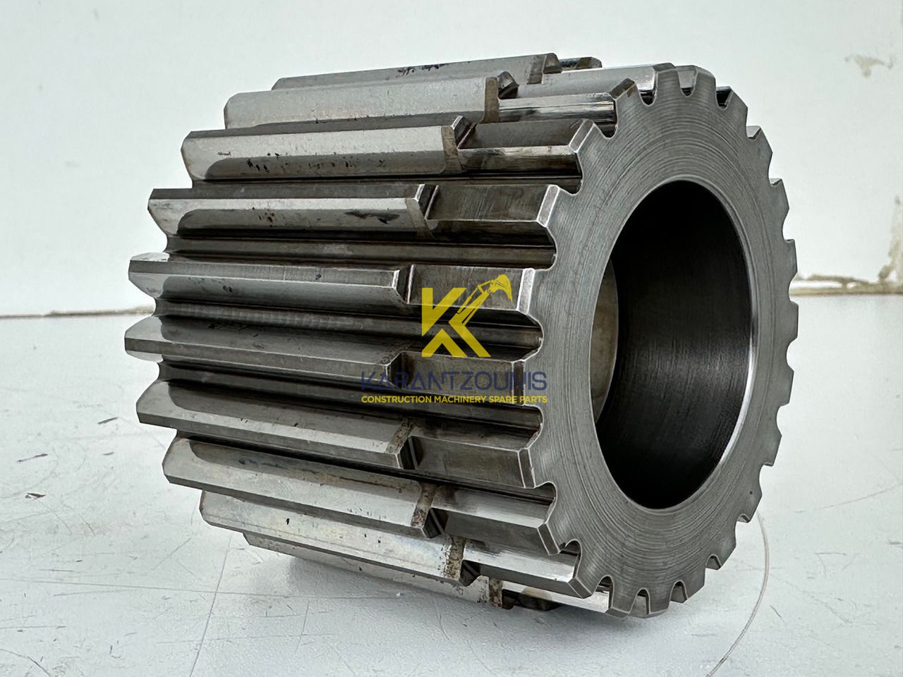 Liebherr Sonnenrad ID-Nr.90016258. FAT400P112,FAT400P130,FAT400P139,LOS1936,LOS926,R926,R928,R930,R934,R936,R938,R940,R944,R946,R950T. #90016258.28.09# - Reduktor pogona za Bager: slika Liebherr Sonnenrad ID-Nr.90016258. FAT400P112,FAT400P130,FAT400P139,LOS1936,LOS926,R926,R928,R930,R934,R936,R938,R940,R944,R946,R950T. #90016258.28.09# - Reduktor pogona za Bager Liebherr Sonnenrad ID-Nr.90016258. FAT400P112,FAT400P130,FAT400P139,LOS1936,LOS926,R926,R928,R930,R934,R936,R938,R940,R944,R946,R950T. #90016258.28.09# - Reduktor pogona za Bager: slika Liebherr Sonnenrad ID-Nr.90016258. FAT400P112,FAT400P130,FAT400P139,LOS1936,LOS926,R926,R928,R930,R934,R936,R938,R940,R944,R946,R950T. #90016258.28.09# - Reduktor pogona za Bager