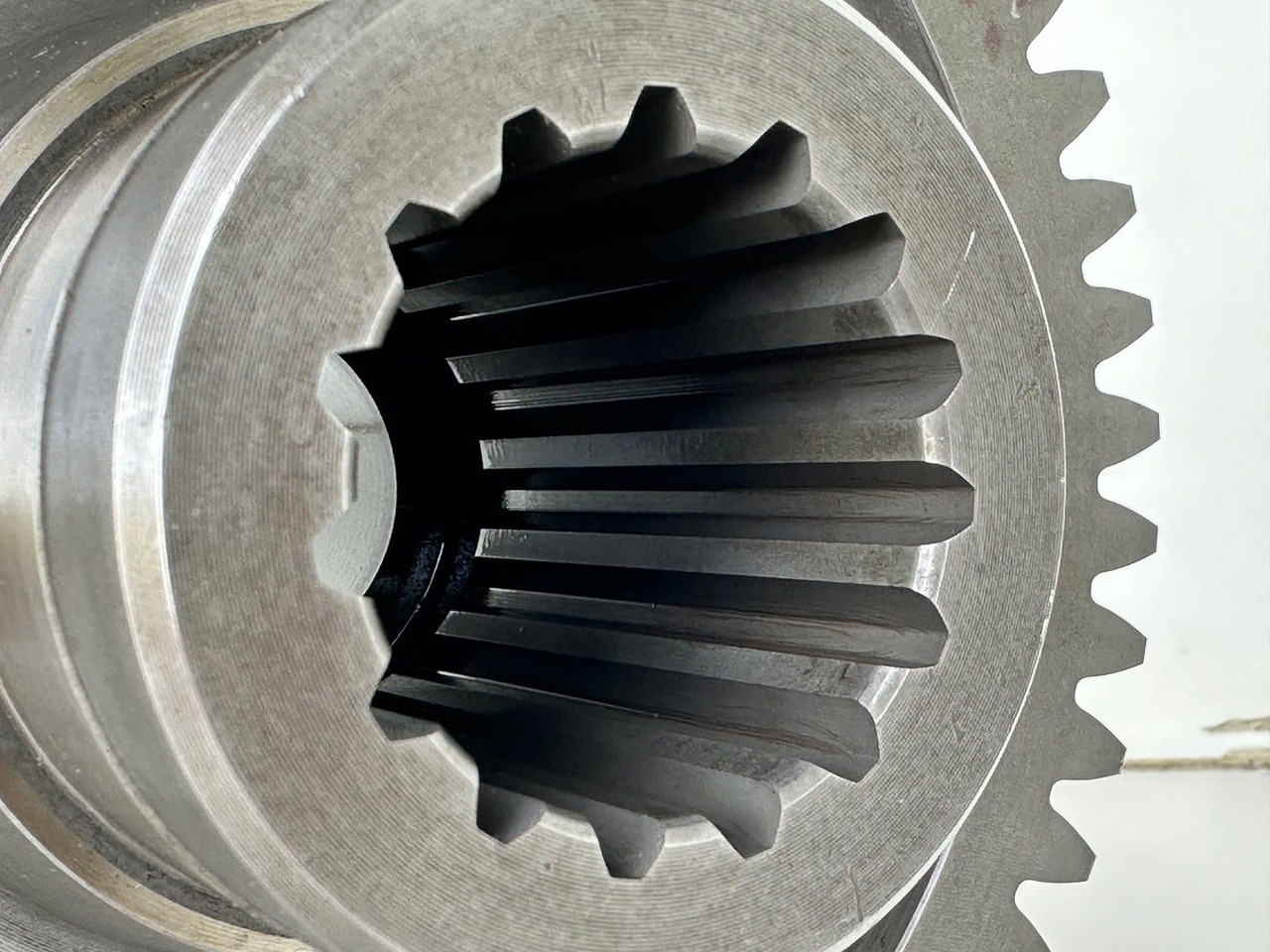 Prijenos za Građevinski strojevi Liebherr Stirnrad ID-Nr.10135600. Pumpenverteilergetriebe Typ:PVG450 C 468.  PR776-1296.  #10135600.01#: slika Prijenos za Građevinski strojevi Liebherr Stirnrad ID-Nr.10135600. Pumpenverteilergetriebe Typ:PVG450 C 468.  PR776-1296.  #10135600.01# Prijenos za Građevinski strojevi Liebherr Stirnrad ID-Nr.10135600. Pumpenverteilergetriebe Typ:PVG450 C 468.  PR776-1296.  #10135600.01#: slika Prijenos za Građevinski strojevi Liebherr Stirnrad ID-Nr.10135600. Pumpenverteilergetriebe Typ:PVG450 C 468.  PR776-1296.  #10135600.01#