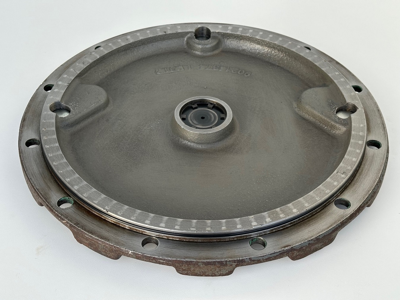 Liebherr Verschlussdeckel ID-Nr.90214374. FAT400P130, FAT400P139. R926-1715, R928-1715, R930-1716, R934-1550, R936 K-LC, R936 K-NLC, R936 K-SLC, R938-1650. #90214374.25.01# - Reduktor pogona za Bager gusjeničar: slika Liebherr Verschlussdeckel ID-Nr.90214374. FAT400P130, FAT400P139. R926-1715, R928-1715, R930-1716, R934-1550, R936 K-LC, R936 K-NLC, R936 K-SLC, R938-1650. #90214374.25.01# - Reduktor pogona za Bager gusjeničar Liebherr Verschlussdeckel ID-Nr.90214374. FAT400P130, FAT400P139. R926-1715, R928-1715, R930-1716, R934-1550, R936 K-LC, R936 K-NLC, R936 K-SLC, R938-1650. #90214374.25.01# - Reduktor pogona za Bager gusjeničar: slika Liebherr Verschlussdeckel ID-Nr.90214374. FAT400P130, FAT400P139. R926-1715, R928-1715, R930-1716, R934-1550, R936 K-LC, R936 K-NLC, R936 K-SLC, R938-1650. #90214374.25.01# - Reduktor pogona za Bager gusjeničar