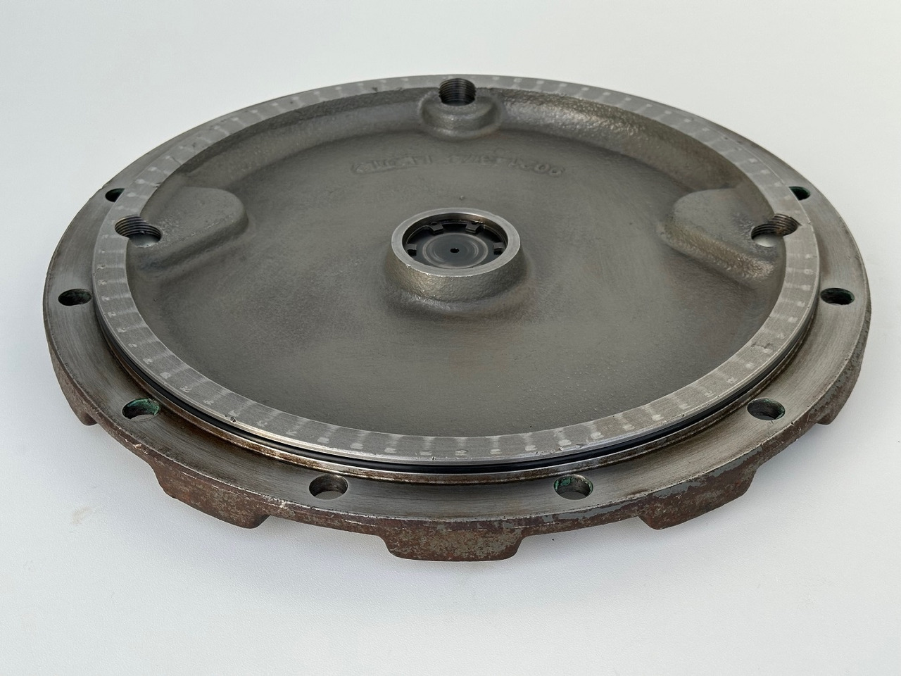 Liebherr Verschlussdeckel ID-Nr.90214374. FAT400P130, FAT400P139. R926-1715, R928-1715, R930-1716, R934-1550, R936 K-LC, R936 K-NLC, R936 K-SLC, R938-1650. #90214374.25.01# - Reduktor pogona za Bager gusjeničar: slika Liebherr Verschlussdeckel ID-Nr.90214374. FAT400P130, FAT400P139. R926-1715, R928-1715, R930-1716, R934-1550, R936 K-LC, R936 K-NLC, R936 K-SLC, R938-1650. #90214374.25.01# - Reduktor pogona za Bager gusjeničar Liebherr Verschlussdeckel ID-Nr.90214374. FAT400P130, FAT400P139. R926-1715, R928-1715, R930-1716, R934-1550, R936 K-LC, R936 K-NLC, R936 K-SLC, R938-1650. #90214374.25.01# - Reduktor pogona za Bager gusjeničar: slika Liebherr Verschlussdeckel ID-Nr.90214374. FAT400P130, FAT400P139. R926-1715, R928-1715, R930-1716, R934-1550, R936 K-LC, R936 K-NLC, R936 K-SLC, R938-1650. #90214374.25.01# - Reduktor pogona za Bager gusjeničar