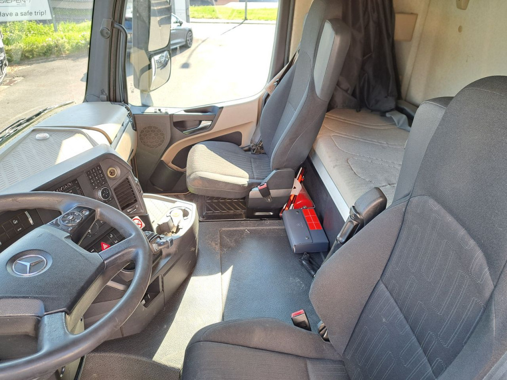 Mercedes Benz Actros 2642 Fahrgestell ohne Aufbau (Nr. 5800) - Kamion-šasija: slika Mercedes Benz Actros 2642 Fahrgestell ohne Aufbau (Nr. 5800) - Kamion-šasija Mercedes Benz Actros 2642 Fahrgestell ohne Aufbau (Nr. 5800) - Kamion-šasija: slika Mercedes Benz Actros 2642 Fahrgestell ohne Aufbau (Nr. 5800) - Kamion-šasija