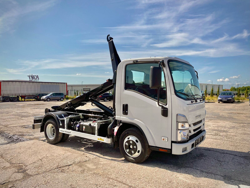 Isuzu M27 - Kamion s kukastom dizalicom: slika Isuzu M27 - Kamion s kukastom dizalicom Isuzu M27 - Kamion s kukastom dizalicom: slika Isuzu M27 - Kamion s kukastom dizalicom