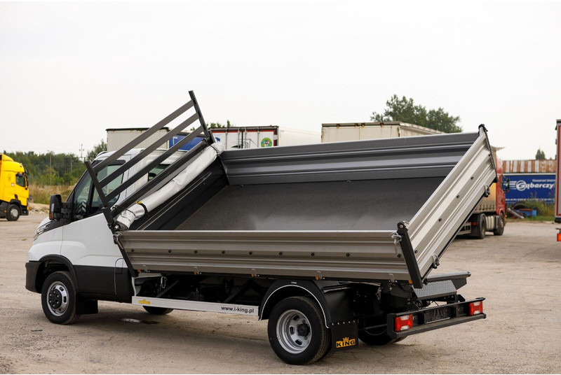 Iveco Daily 50C18 - Mali kamion kiper: slika Iveco Daily 50C18 - Mali kamion kiper Iveco Daily 50C18 - Mali kamion kiper: slika Iveco Daily 50C18 - Mali kamion kiper