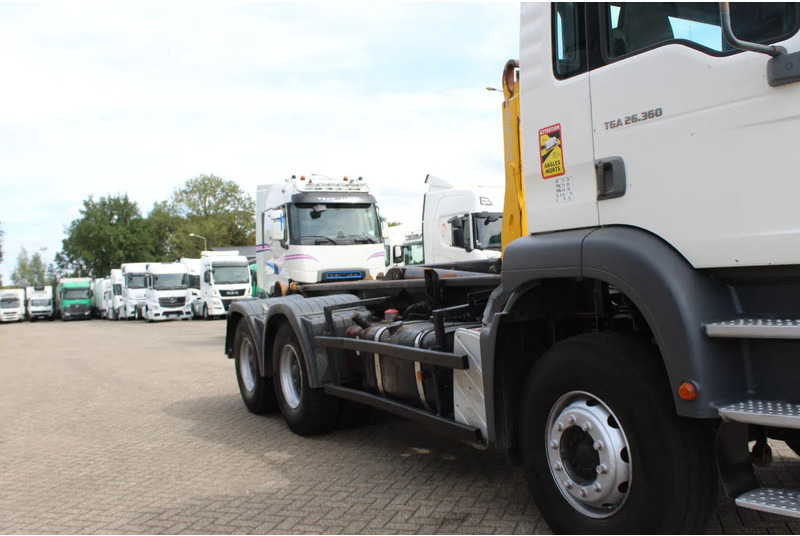 Kamion s kabelskim sustavom MAN TGA 26.360 * 6X4 * EURO 3 *: slika Kamion s kabelskim sustavom MAN TGA 26.360 * 6X4 * EURO 3 * Kamion s kabelskim sustavom MAN TGA 26.360 * 6X4 * EURO 3 *: slika Kamion s kabelskim sustavom MAN TGA 26.360 * 6X4 * EURO 3 *