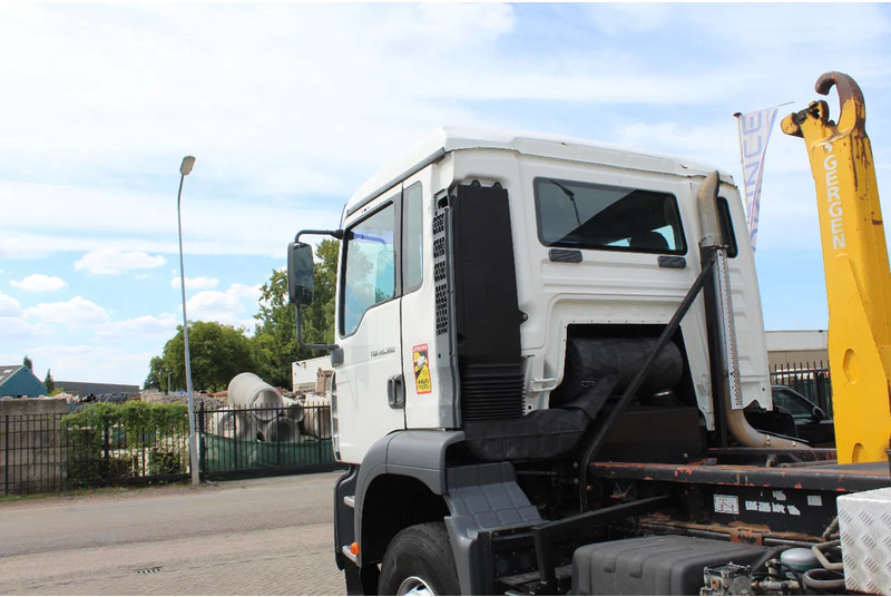 Kamion s kabelskim sustavom MAN TGA 26.360 * 6X4 * EURO 3 *: slika Kamion s kabelskim sustavom MAN TGA 26.360 * 6X4 * EURO 3 * Kamion s kabelskim sustavom MAN TGA 26.360 * 6X4 * EURO 3 *: slika Kamion s kabelskim sustavom MAN TGA 26.360 * 6X4 * EURO 3 *