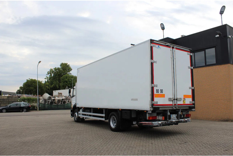 Mercedes-Benz Axor 1829 * MANAUL * EURO5 * 4X2 * CARRIER SUPRA 850 * - Kamion hladnjača: slika Mercedes-Benz Axor 1829 * MANAUL * EURO5 * 4X2 * CARRIER SUPRA 850 * - Kamion hladnjača Mercedes-Benz Axor 1829 * MANAUL * EURO5 * 4X2 * CARRIER SUPRA 850 * - Kamion hladnjača: slika Mercedes-Benz Axor 1829 * MANAUL * EURO5 * 4X2 * CARRIER SUPRA 850 * - Kamion hladnjača