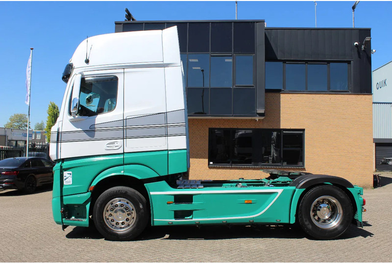 Mercedes-Benz Actros 1845 * EURO6 * 4X2 * 2 TANK * - Tegljač: slika Mercedes-Benz Actros 1845 * EURO6 * 4X2 * 2 TANK * - Tegljač Mercedes-Benz Actros 1845 * EURO6 * 4X2 * 2 TANK * - Tegljač: slika Mercedes-Benz Actros 1845 * EURO6 * 4X2 * 2 TANK * - Tegljač