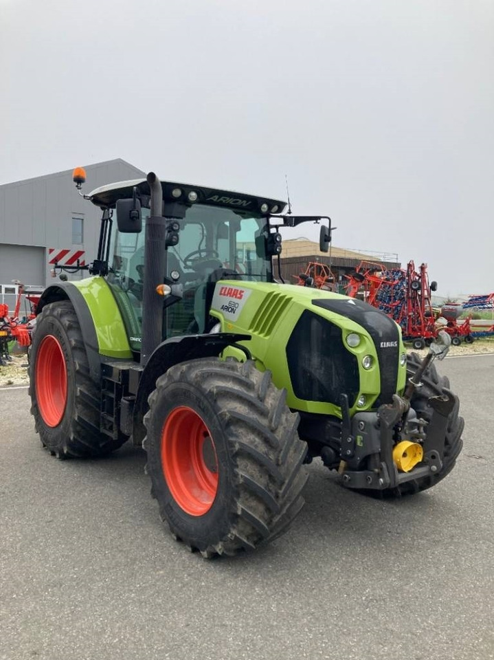 Claas Arion 630 - Traktor: slika Claas Arion 630 - Traktor Claas Arion 630 - Traktor: slika Claas Arion 630 - Traktor