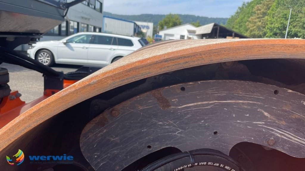 Kompaktor Hamm H13 i: slika Kompaktor Hamm H13 i