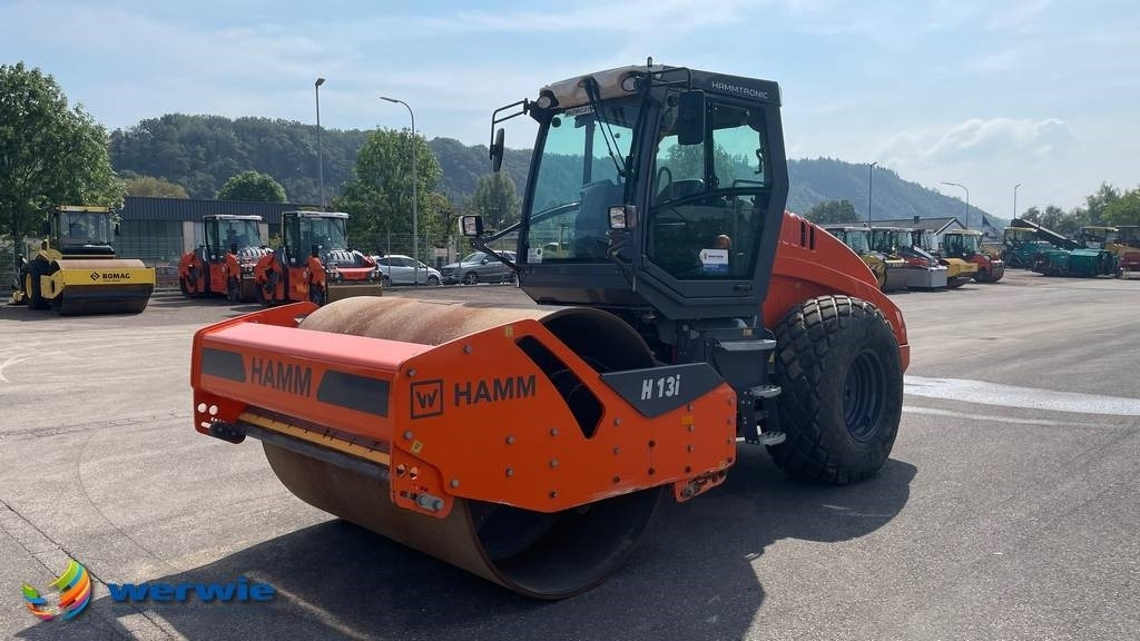 Hamm H13 i - Kompaktor: slika Hamm H13 i - Kompaktor Hamm H13 i - Kompaktor: slika Hamm H13 i - Kompaktor