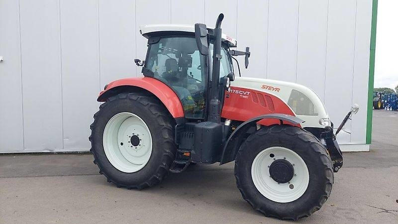 Steyr 6175 CVT - Traktor: slika Steyr 6175 CVT - Traktor Steyr 6175 CVT - Traktor: slika Steyr 6175 CVT - Traktor
