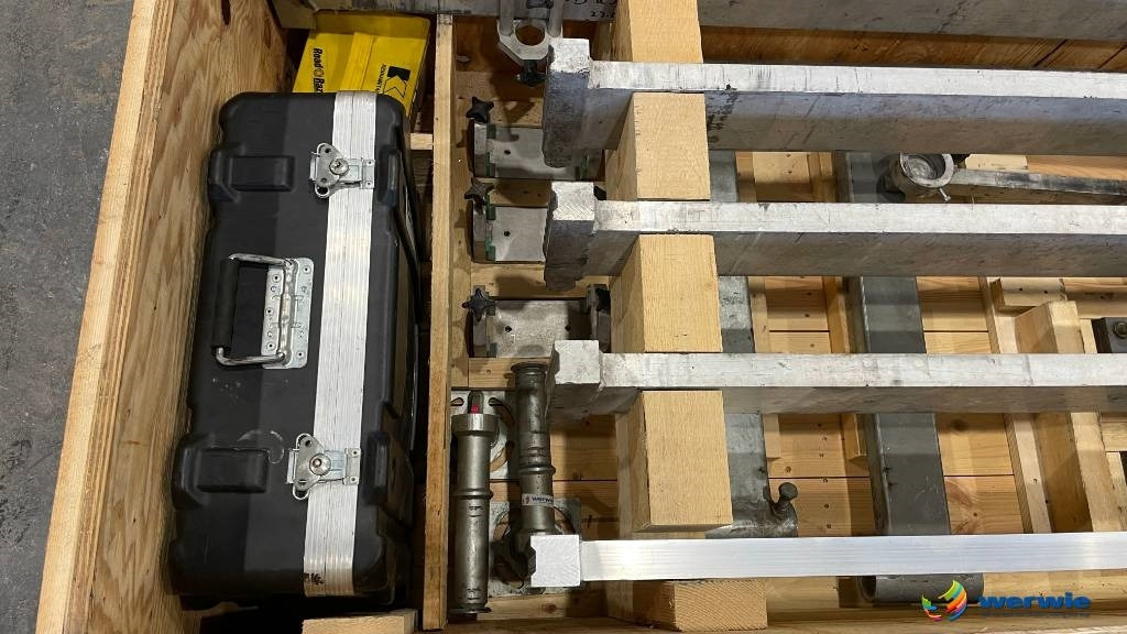 Vögele Big-MultiPlex-Ski Nivellierautomatik Leveling - Finišer za asfalt: slika Vögele Big-MultiPlex-Ski Nivellierautomatik Leveling - Finišer za asfalt Vögele Big-MultiPlex-Ski Nivellierautomatik Leveling - Finišer za asfalt: slika Vögele Big-MultiPlex-Ski Nivellierautomatik Leveling - Finišer za asfalt