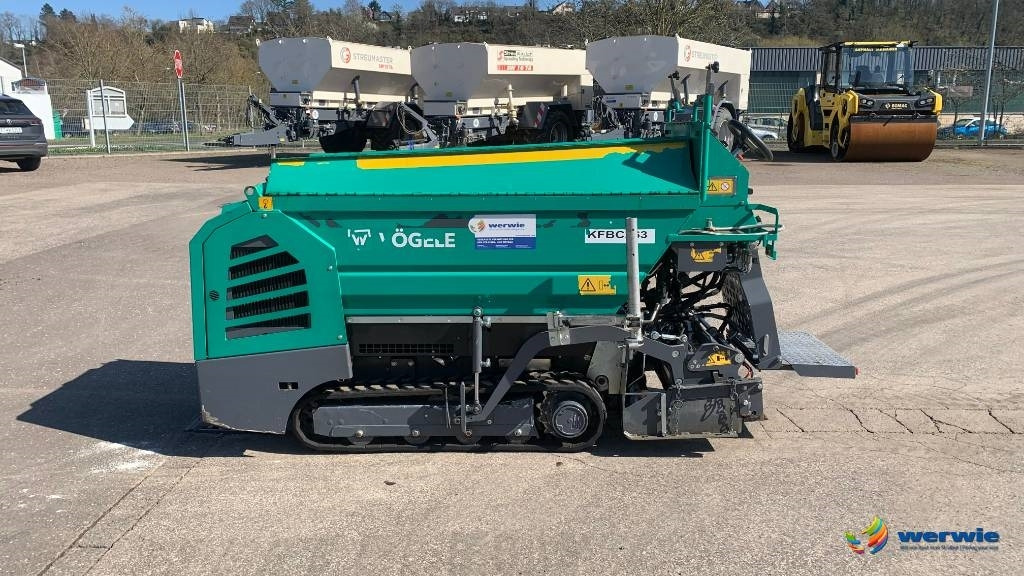 Vögele MINI 500 / AB135V (0,80 - 1,35 m) - Finišer za asfalt: slika Vögele MINI 500 / AB135V (0,80 - 1,35 m) - Finišer za asfalt Vögele MINI 500 / AB135V (0,80 - 1,35 m) - Finišer za asfalt: slika Vögele MINI 500 / AB135V (0,80 - 1,35 m) - Finišer za asfalt