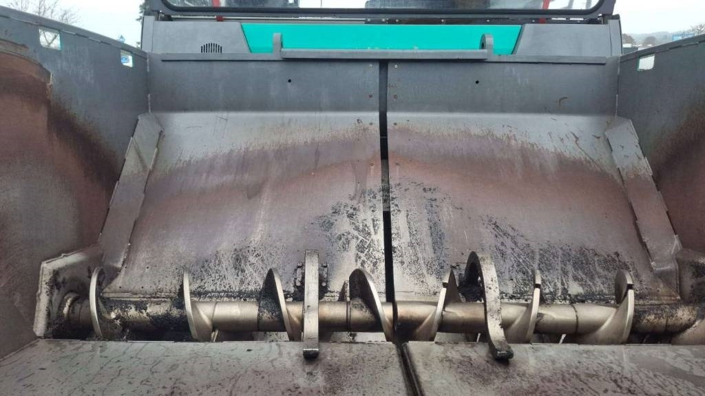 Vögele MT 3000-2i - Finišer za asfalt: slika Vögele MT 3000-2i - Finišer za asfalt Vögele MT 3000-2i - Finišer za asfalt: slika Vögele MT 3000-2i - Finišer za asfalt