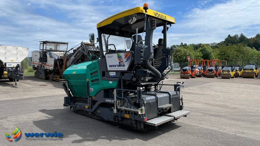Vögele SUPER 1300-3i / AB340-3TV (1,80 - 3,40 m) - Finišer za asfalt: slika Vögele SUPER 1300-3i / AB340-3TV (1,80 - 3,40 m) - Finišer za asfalt Vögele SUPER 1300-3i / AB340-3TV (1,80 - 3,40 m) - Finišer za asfalt: slika Vögele SUPER 1300-3i / AB340-3TV (1,80 - 3,40 m) - Finišer za asfalt