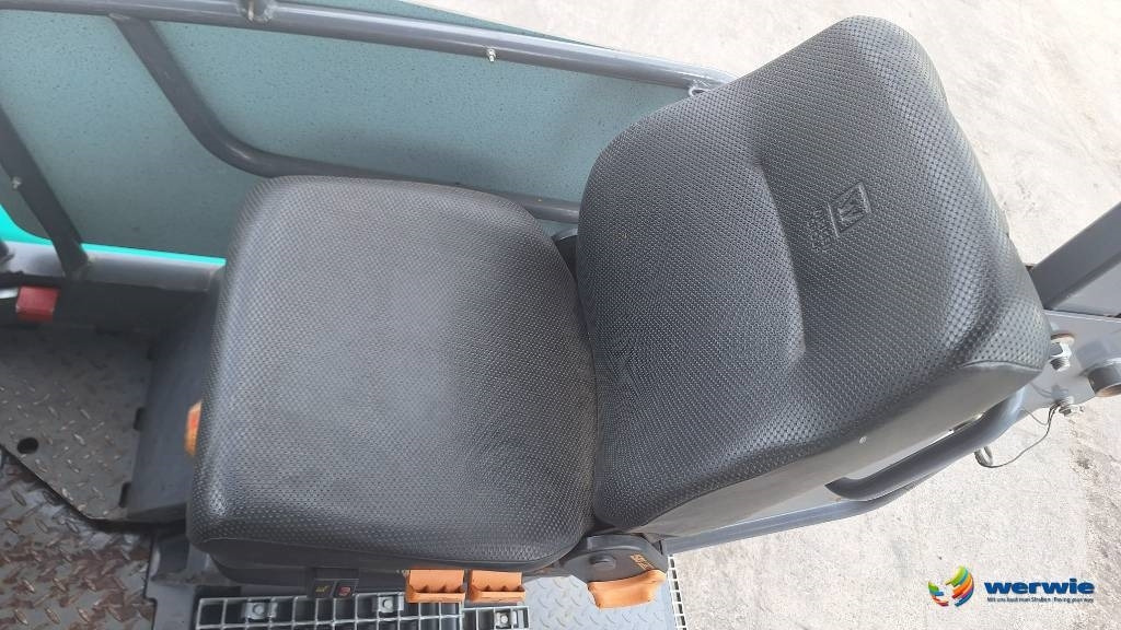 Finišer za asfalt Vögele SUPER 1300-3i: slika Finišer za asfalt Vögele SUPER 1300-3i Finišer za asfalt Vögele SUPER 1300-3i: slika Finišer za asfalt Vögele SUPER 1300-3i