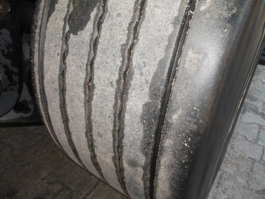 Zakup Krone SD MEGA LINER, LOWDECK, LIFT ACHSE  Krone SD MEGA LINER, LOWDECK, LIFT ACHSE: slika Zakup Krone SD MEGA LINER, LOWDECK, LIFT ACHSE  Krone SD MEGA LINER, LOWDECK, LIFT ACHSE