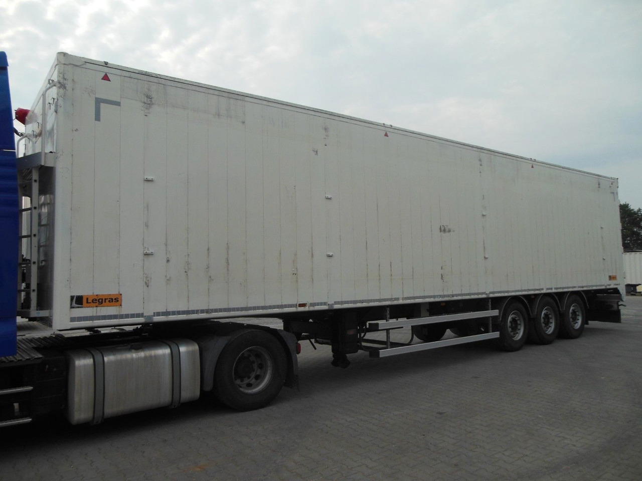 Legras SBS 2220, SAF, 95m3 - Poluprikolica s pokretnim podom: slika Legras SBS 2220, SAF, 95m3 - Poluprikolica s pokretnim podom Legras SBS 2220, SAF, 95m3 - Poluprikolica s pokretnim podom: slika Legras SBS 2220, SAF, 95m3 - Poluprikolica s pokretnim podom