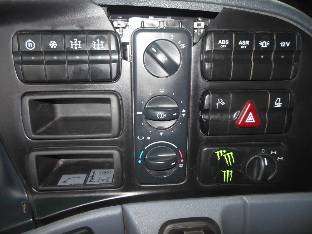 Automješalica Mercedes-Benz ACTROS 3241, LIEBHERR 7m3, PUMPE PUTZMEISTER 24m: slika Automješalica Mercedes-Benz ACTROS 3241, LIEBHERR 7m3, PUMPE PUTZMEISTER 24m