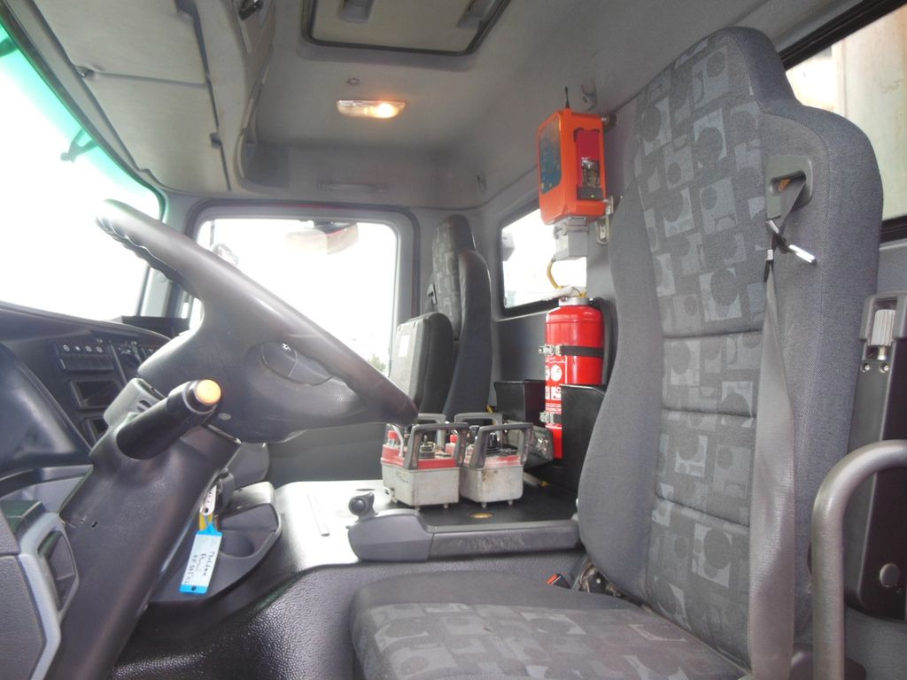 Automješalica Mercedes-Benz ACTROS 3241, LIEBHERR 7m3, PUMPE PUTZMEISTER 24m: slika Automješalica Mercedes-Benz ACTROS 3241, LIEBHERR 7m3, PUMPE PUTZMEISTER 24m