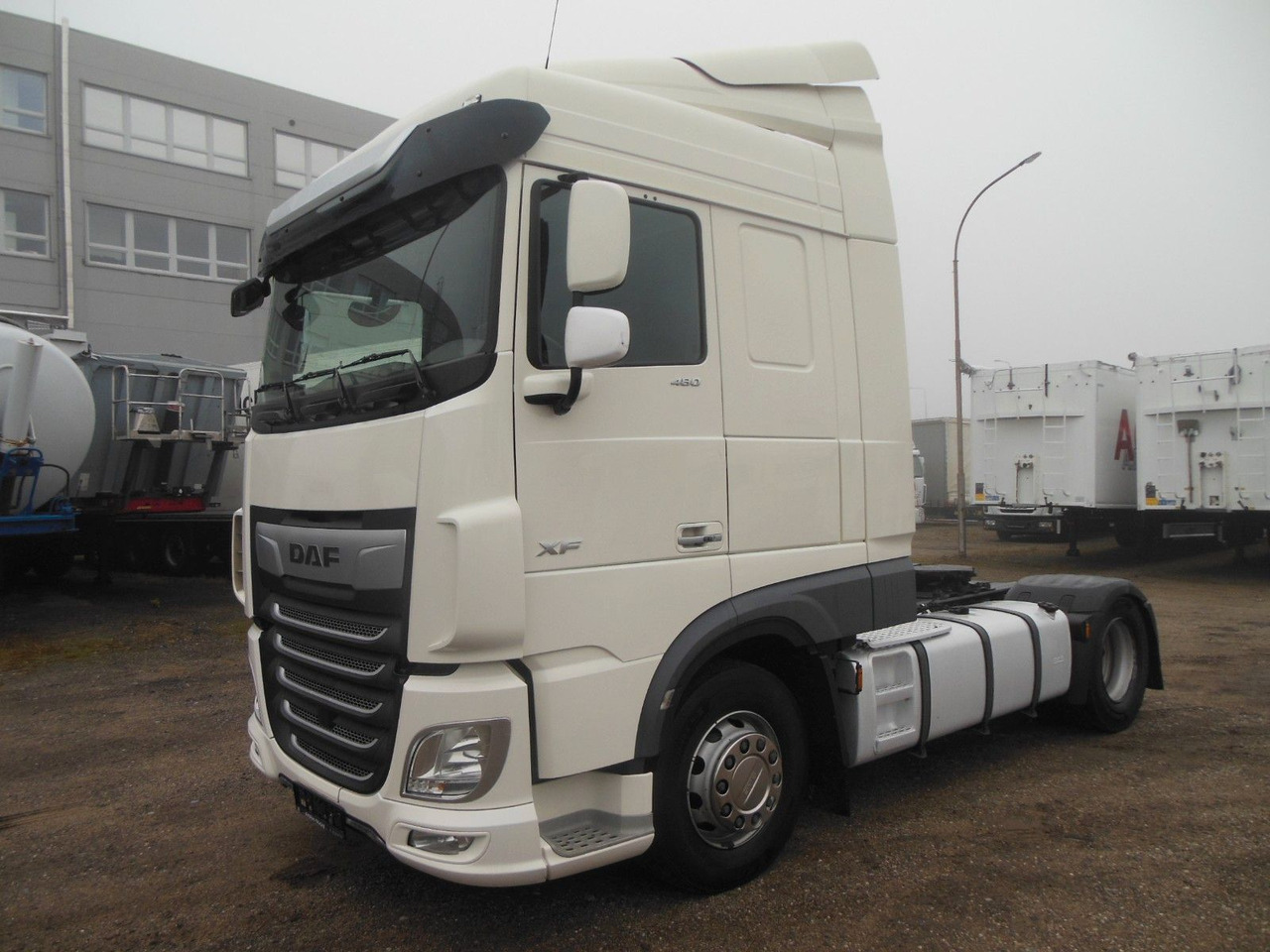 DAF XF 106.480 SC, STANDART, NEUE TACHO, TOP!! - Tegljač: slika DAF XF 106.480 SC, STANDART, NEUE TACHO, TOP!! - Tegljač DAF XF 106.480 SC, STANDART, NEUE TACHO, TOP!! - Tegljač: slika DAF XF 106.480 SC, STANDART, NEUE TACHO, TOP!! - Tegljač
