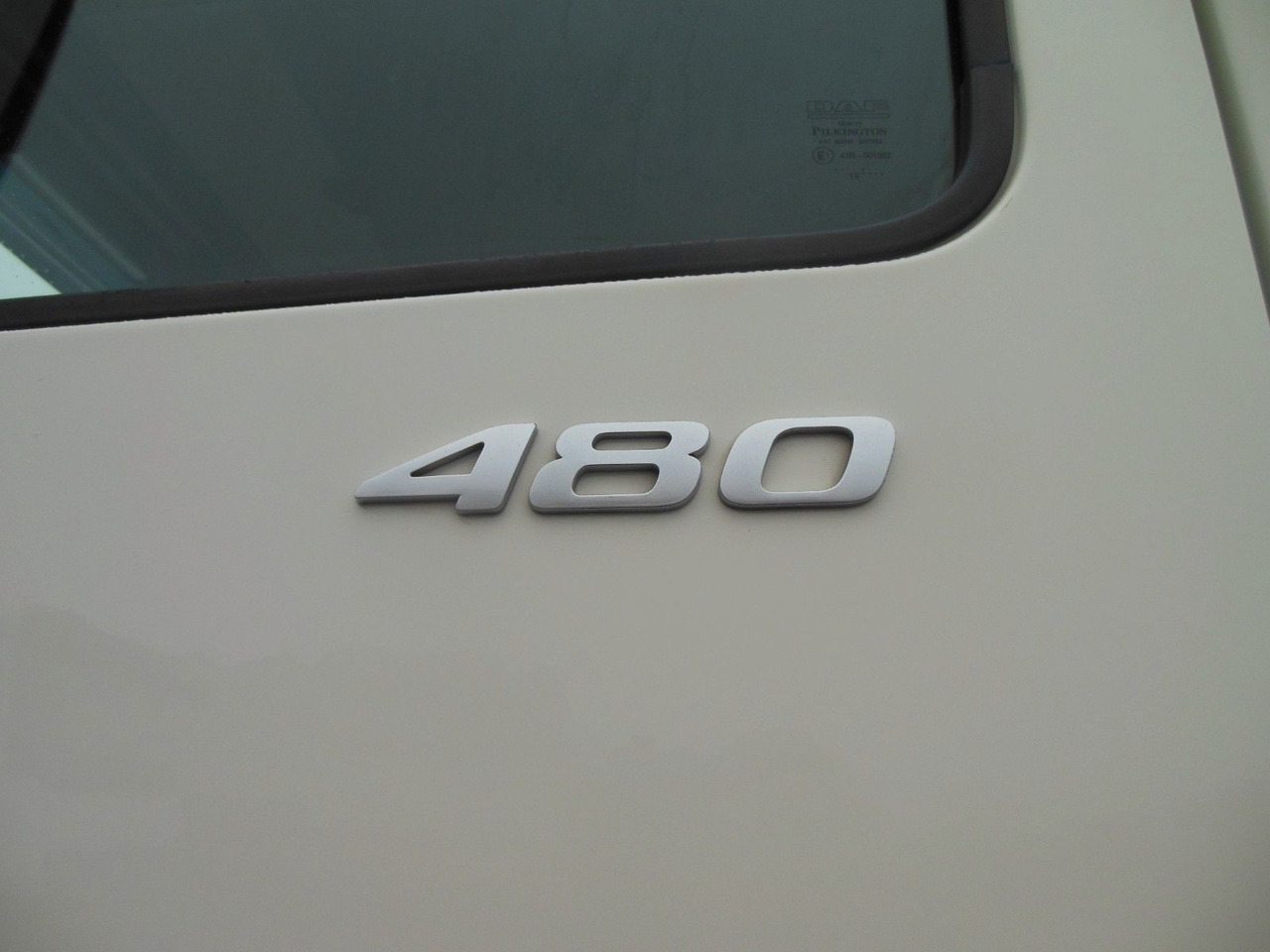 DAF XF 106.480 SC, STANDART, NEUE TACHO, TOP!! - Tegljač: slika DAF XF 106.480 SC, STANDART, NEUE TACHO, TOP!! - Tegljač DAF XF 106.480 SC, STANDART, NEUE TACHO, TOP!! - Tegljač: slika DAF XF 106.480 SC, STANDART, NEUE TACHO, TOP!! - Tegljač