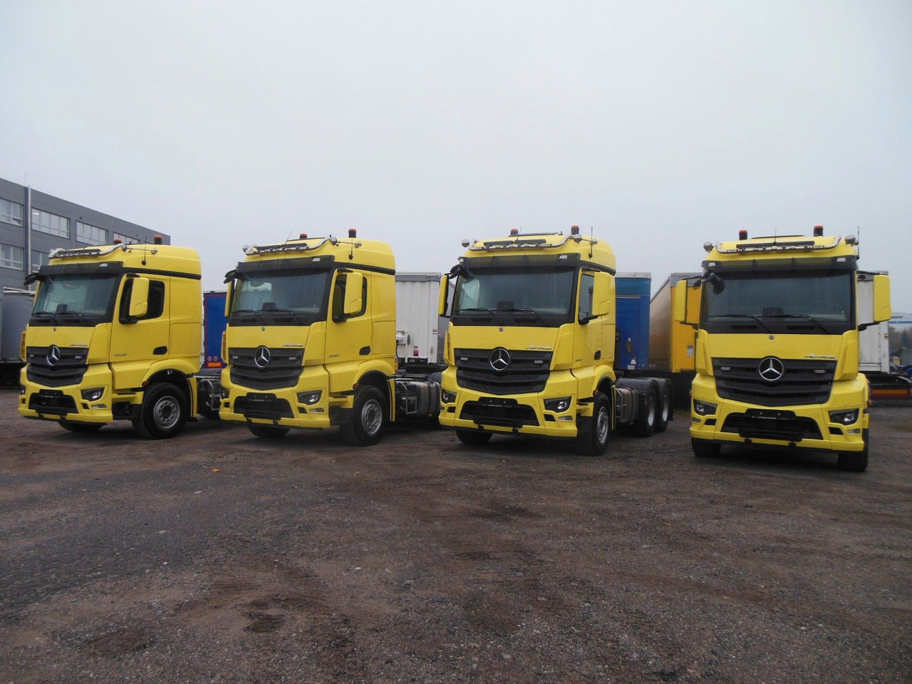 Mercedes-Benz 3353 ACTROS, 6X4, TRK, SET 120 TON, WIE NEUE!E!! - Tegljač: slika Mercedes-Benz 3353 ACTROS, 6X4, TRK, SET 120 TON, WIE NEUE!E!! - Tegljač Mercedes-Benz 3353 ACTROS, 6X4, TRK, SET 120 TON, WIE NEUE!E!! - Tegljač: slika Mercedes-Benz 3353 ACTROS, 6X4, TRK, SET 120 TON, WIE NEUE!E!! - Tegljač