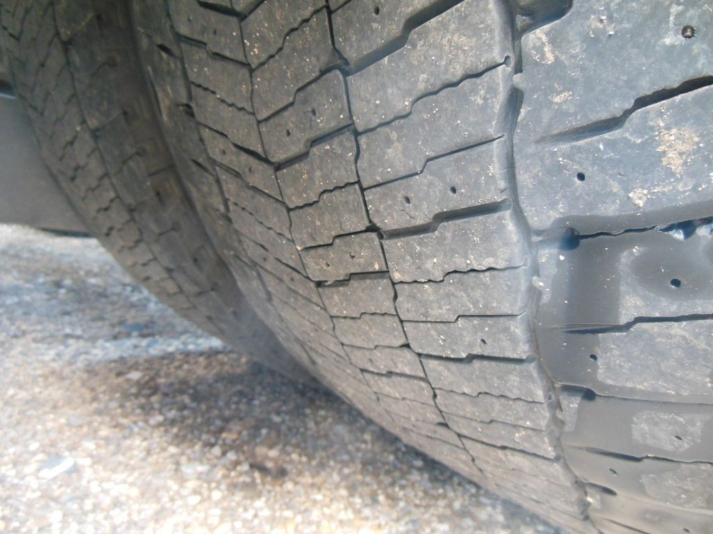 Tegljač Mercedes-Benz ACTROS 1851,LOWDECK,STANDKLIMA,ALU FELGEN,TOP!!!: slika Tegljač Mercedes-Benz ACTROS 1851,LOWDECK,STANDKLIMA,ALU FELGEN,TOP!!!