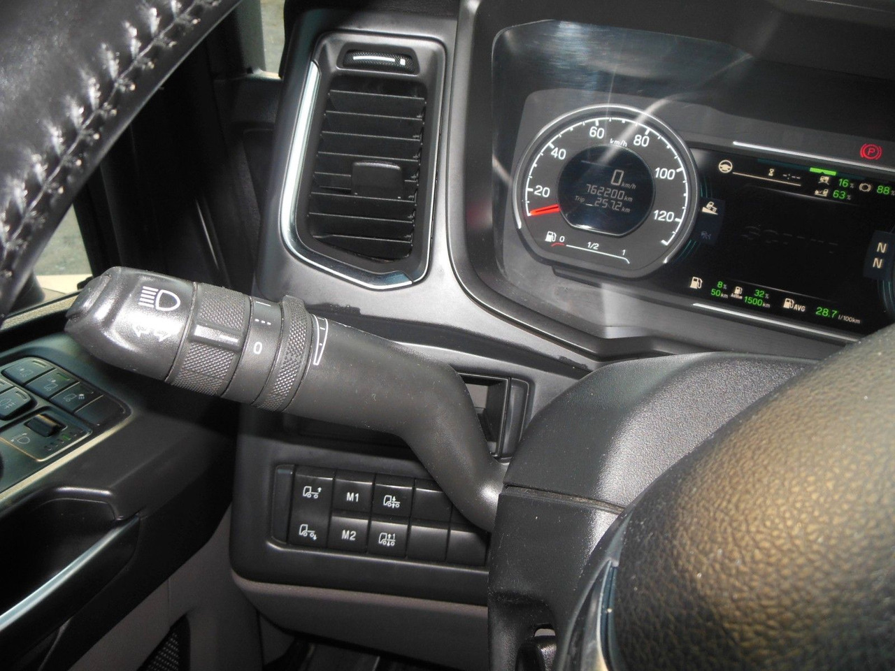 Tegljač Scania R 410, STANDART, RETARDER, STANDKLIMA, TOP!!!: slika Tegljač Scania R 410, STANDART, RETARDER, STANDKLIMA, TOP!!!