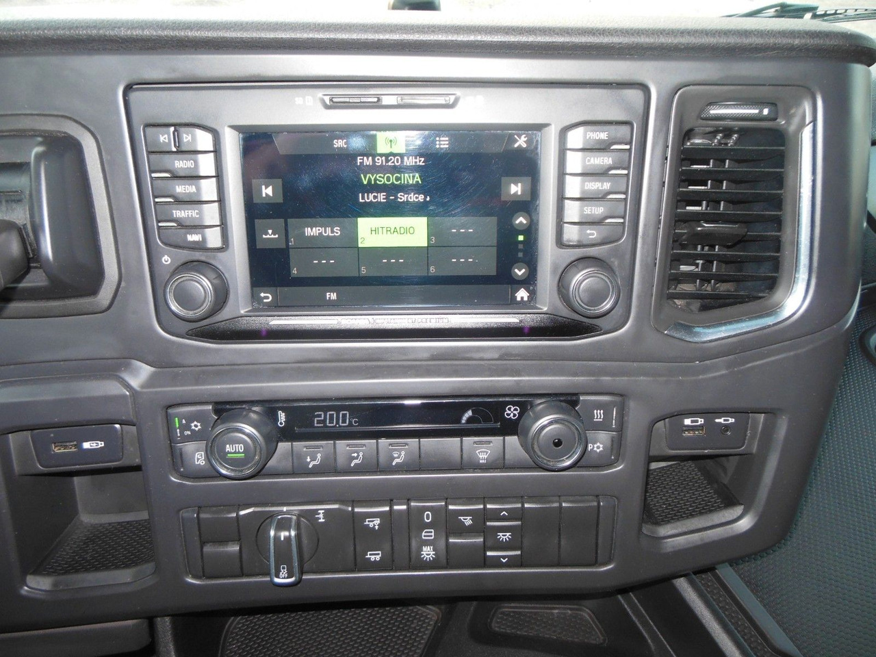 Tegljač Scania R 410, STANDART, RETARDER, STANDKLIMA, TOP!!!: slika Tegljač Scania R 410, STANDART, RETARDER, STANDKLIMA, TOP!!!