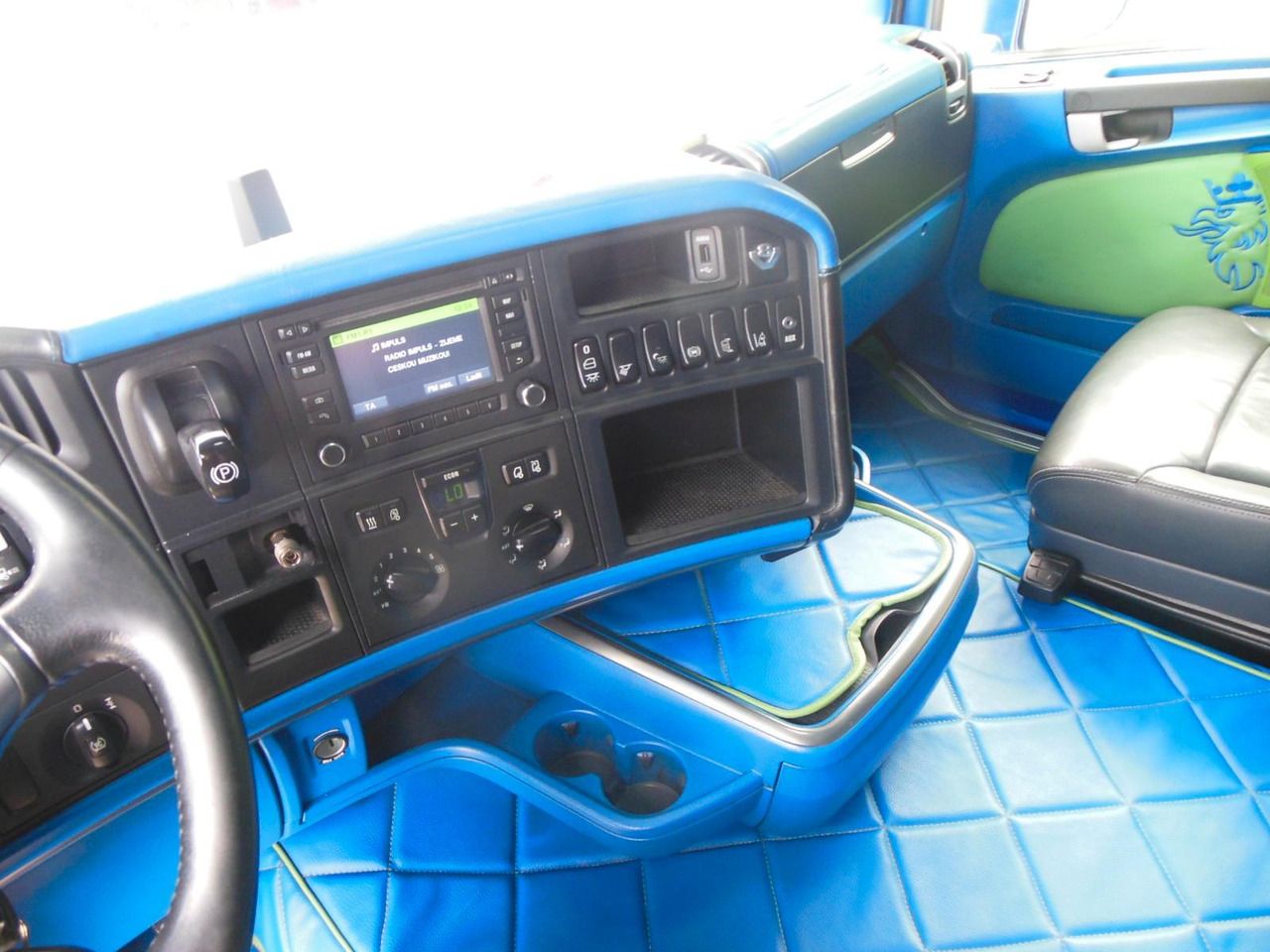 Tegljač Scania R520, V8, ROSSI, LEDER, TOP!!!: slika Tegljač Scania R520, V8, ROSSI, LEDER, TOP!!! Tegljač Scania R520, V8, ROSSI, LEDER, TOP!!!: slika Tegljač Scania R520, V8, ROSSI, LEDER, TOP!!!