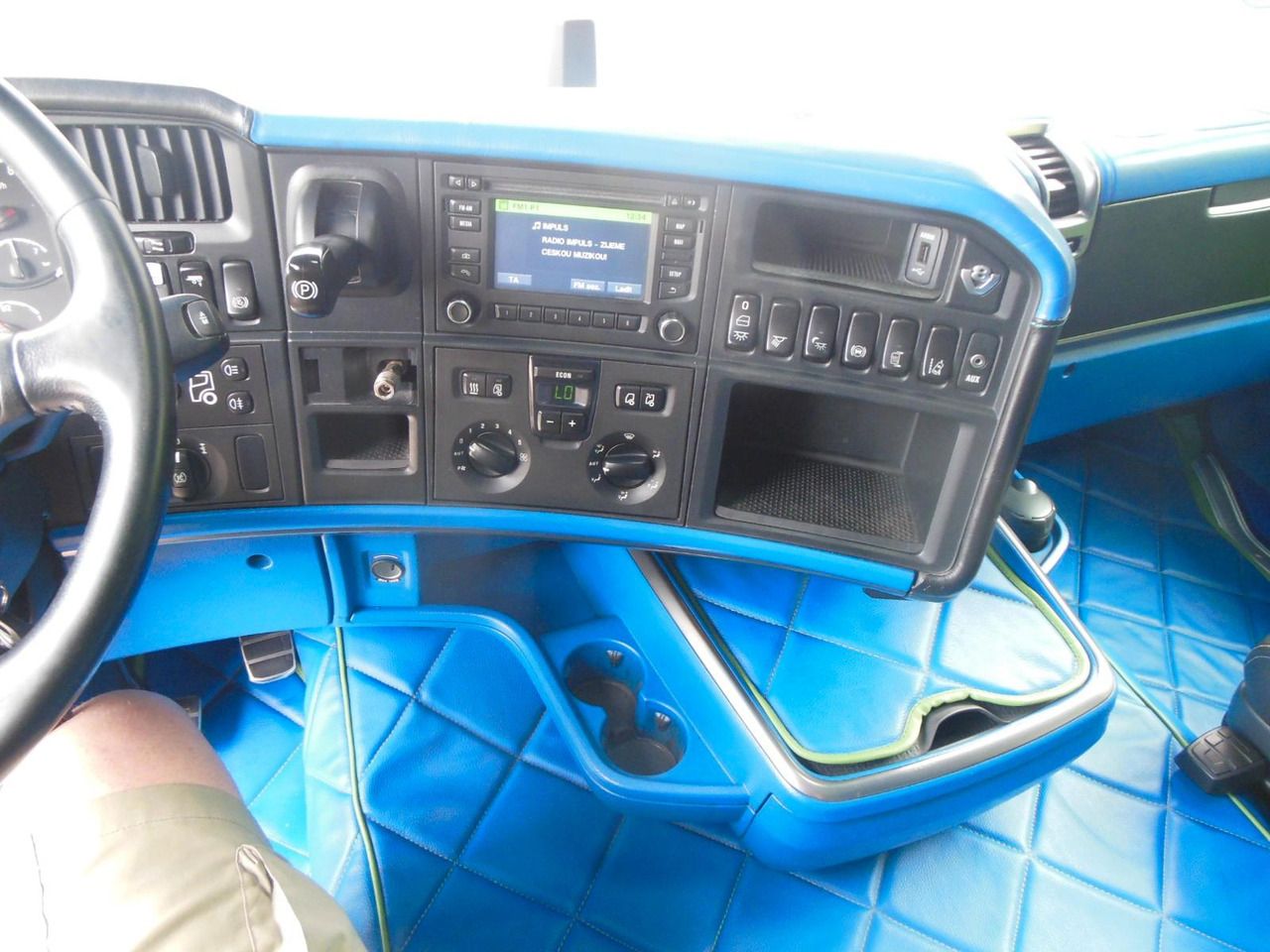 Tegljač Scania R520, V8, ROSSI, LEDER, TOP!!!: slika Tegljač Scania R520, V8, ROSSI, LEDER, TOP!!! Tegljač Scania R520, V8, ROSSI, LEDER, TOP!!!: slika Tegljač Scania R520, V8, ROSSI, LEDER, TOP!!!