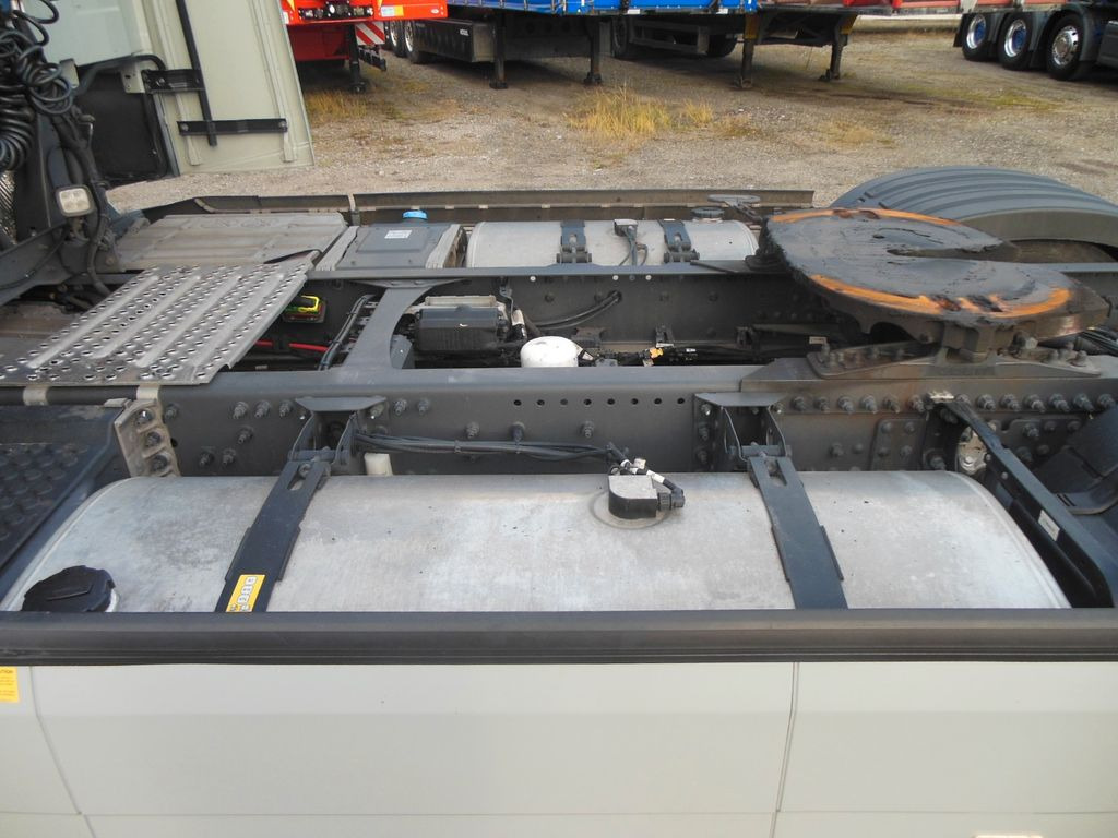 Volvo FH 13/460 TURBO COMPOUND,I-SAVE,I-PARK COOL,TOP - Tegljač: slika Volvo FH 13/460 TURBO COMPOUND,I-SAVE,I-PARK COOL,TOP - Tegljač Volvo FH 13/460 TURBO COMPOUND,I-SAVE,I-PARK COOL,TOP - Tegljač: slika Volvo FH 13/460 TURBO COMPOUND,I-SAVE,I-PARK COOL,TOP - Tegljač