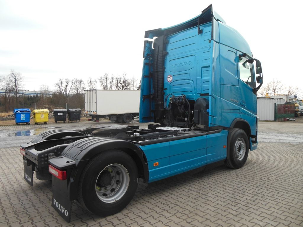Volvo FH 13/540, GLOBE Volvo FH 13/540, GLOBE - Tegljač: slika Volvo FH 13/540, GLOBE Volvo FH 13/540, GLOBE - Tegljač Volvo FH 13/540, GLOBE Volvo FH 13/540, GLOBE - Tegljač: slika Volvo FH 13/540, GLOBE Volvo FH 13/540, GLOBE - Tegljač